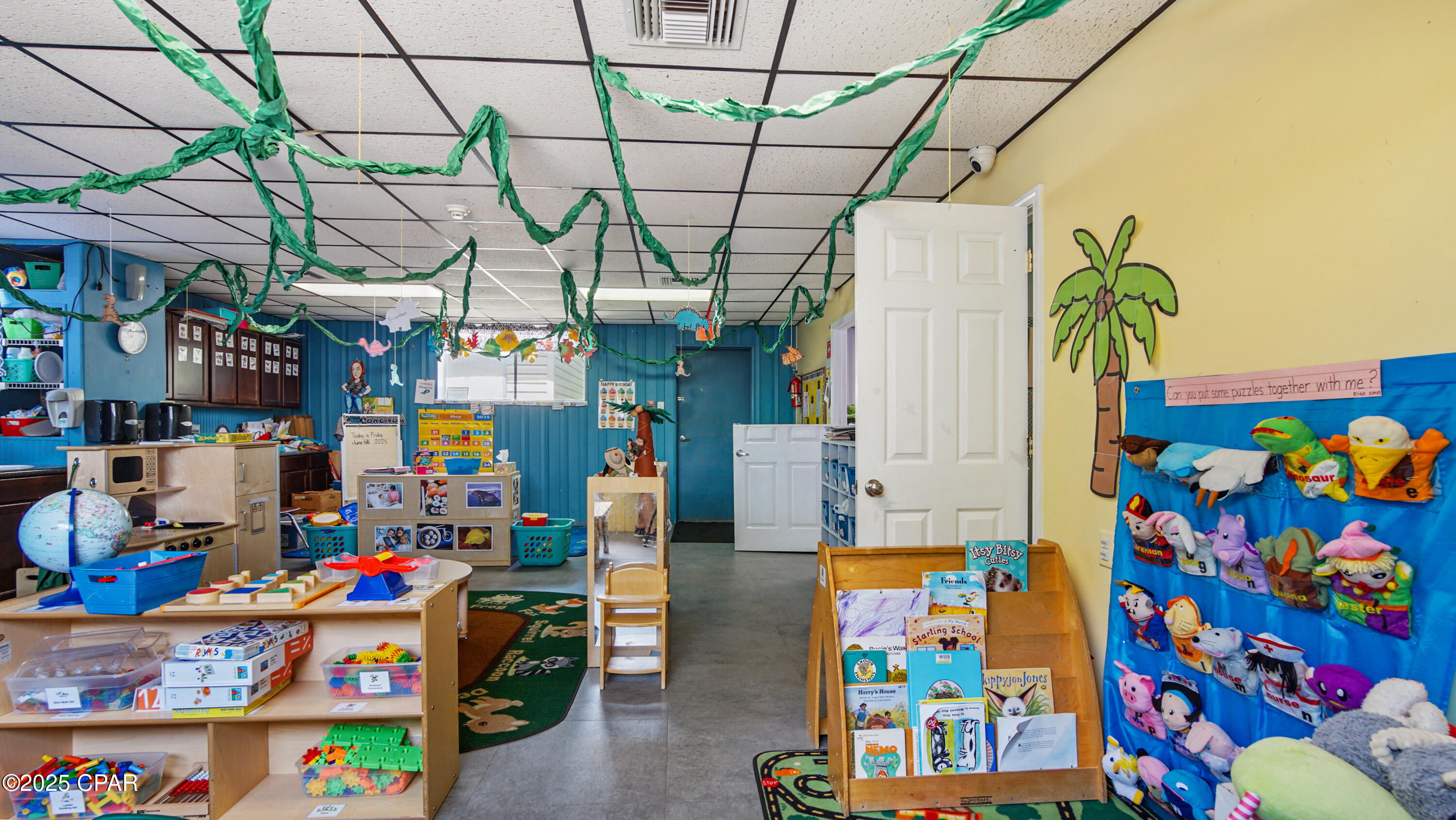 [No Recorded Subdiv] - Commercial Sale