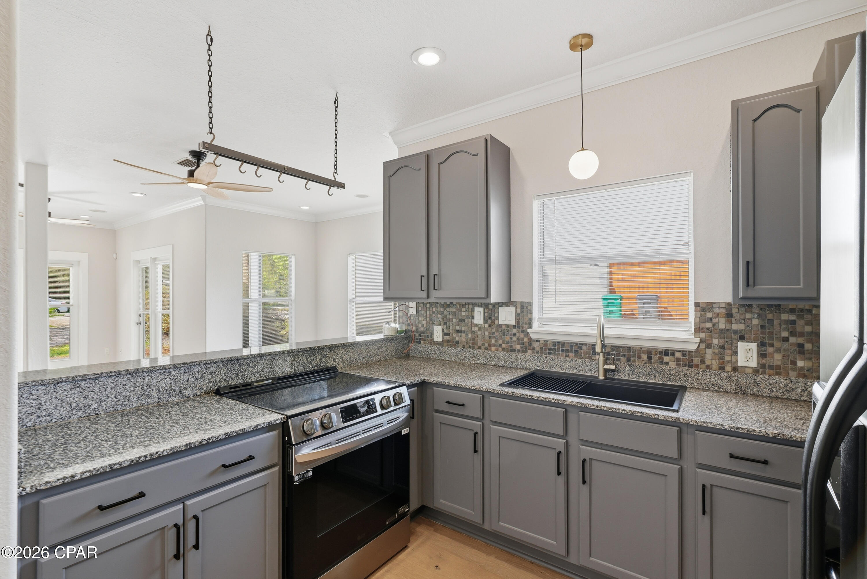 [No Recorded Subdiv] - Residential