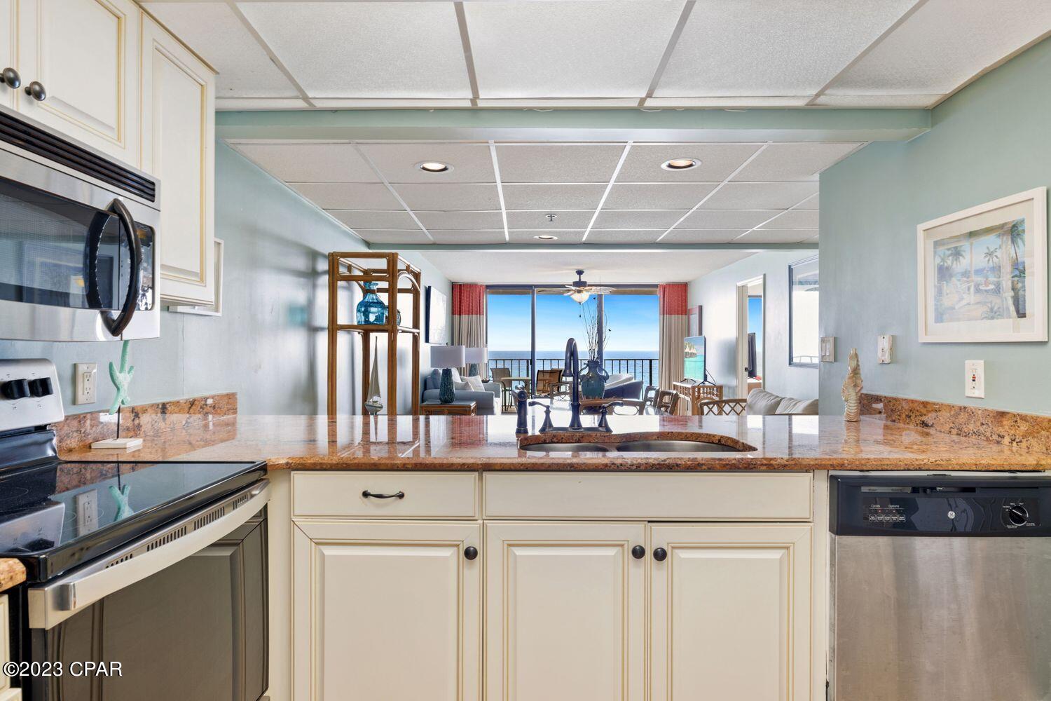 Edgewater Tower III - Residential