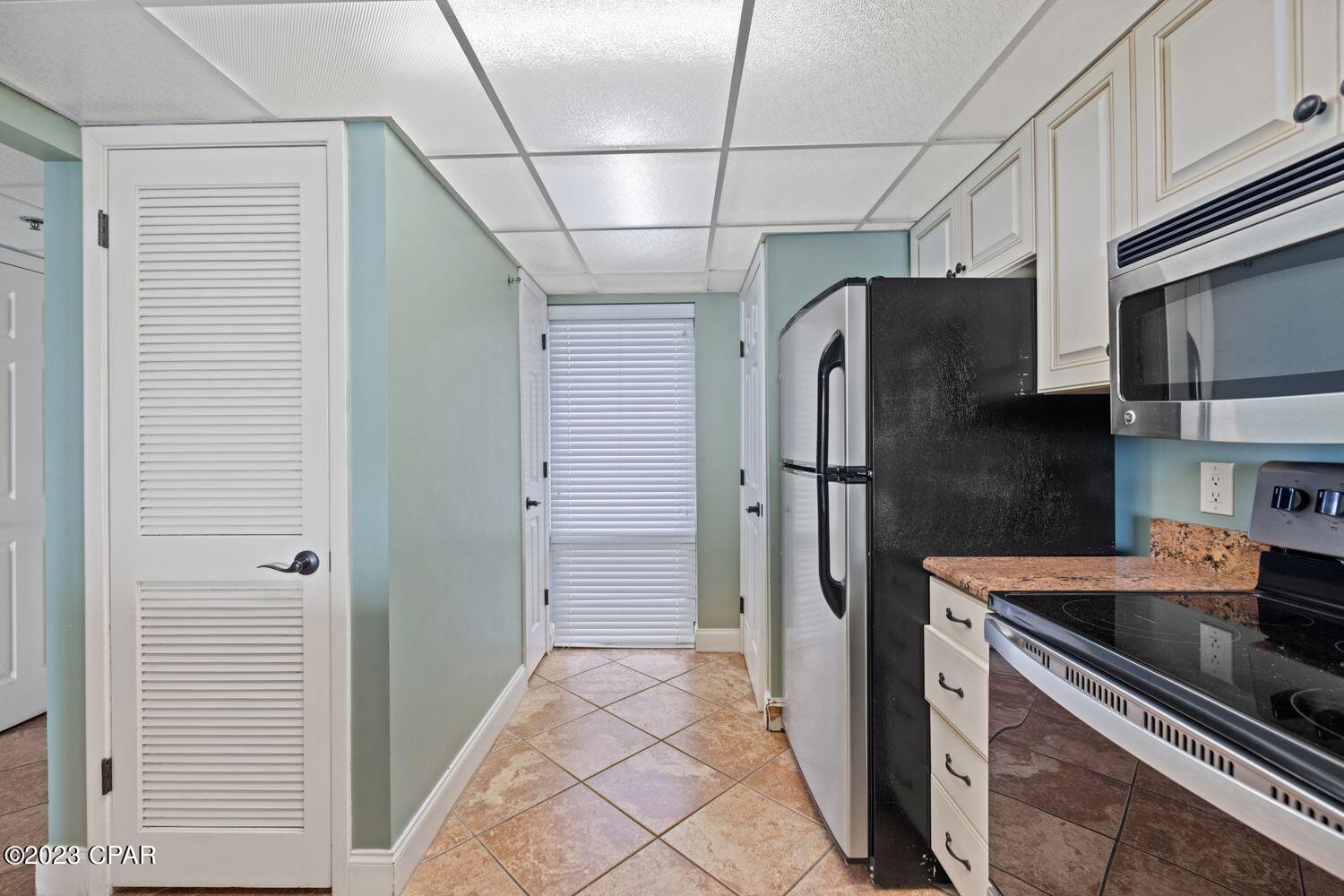 Edgewater Tower III - Residential