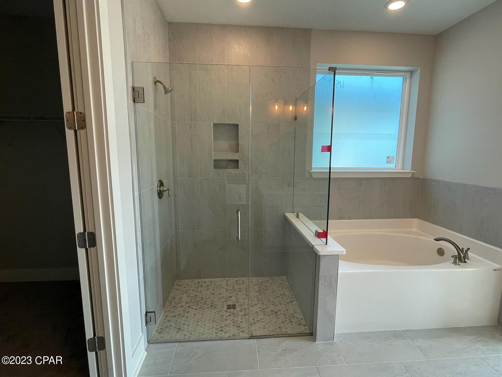 Breakfast Point East - Residential