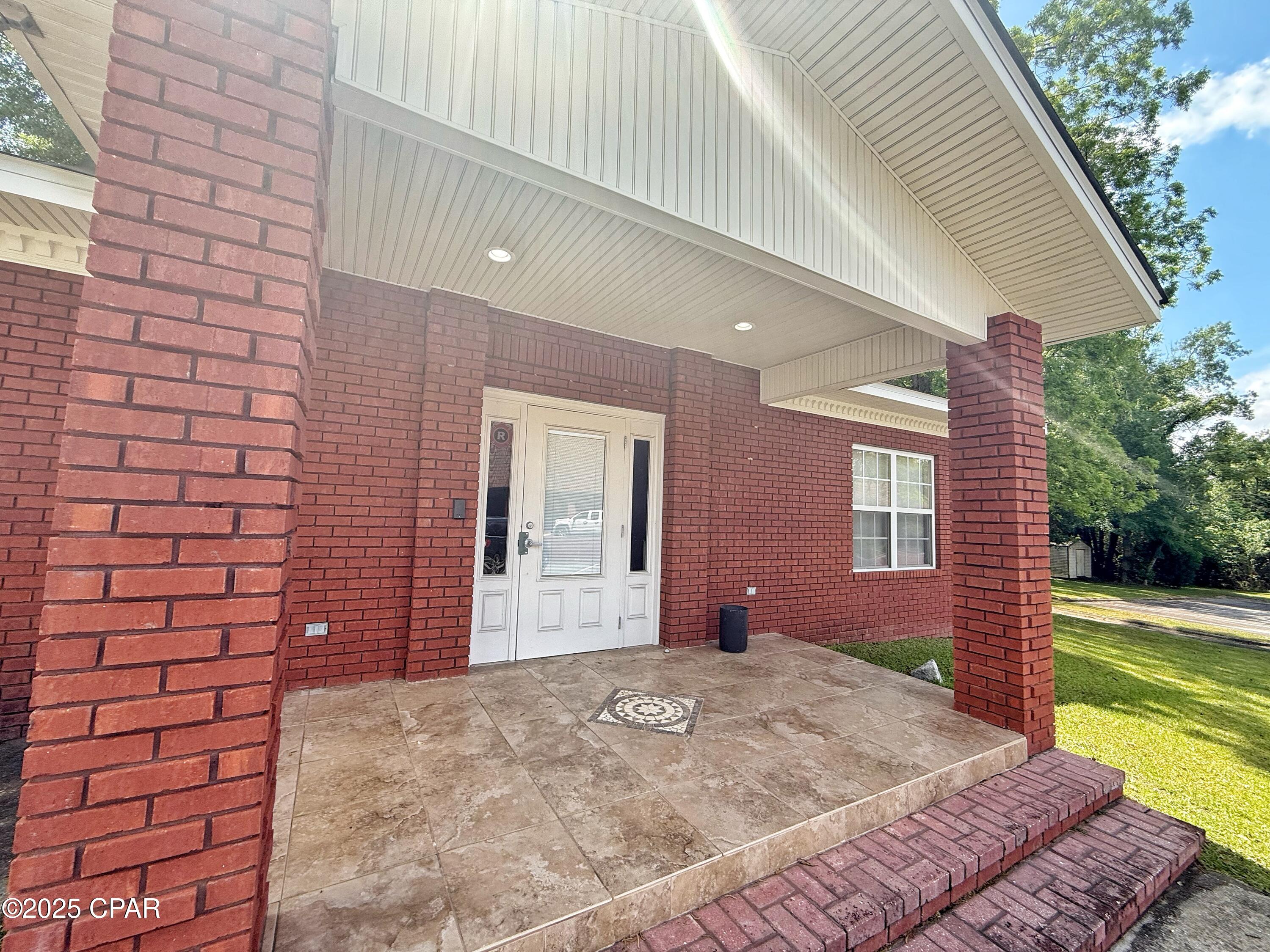 [No Recorded Subdiv] - Commercial Sale