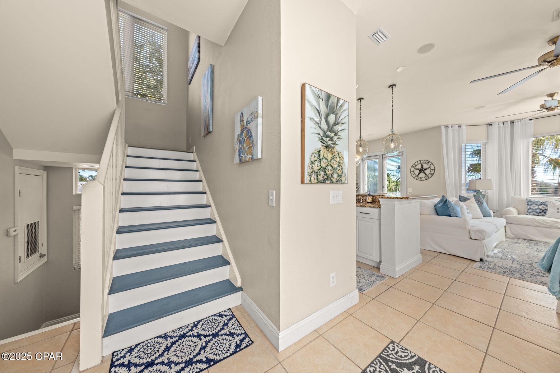 Laguna Beach Estates 2nd Add - Residential