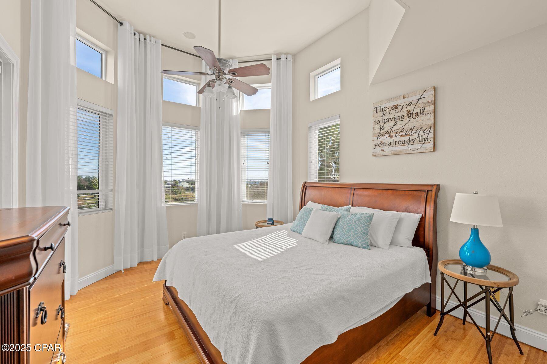 Laguna Beach Estates 2nd Add - Residential