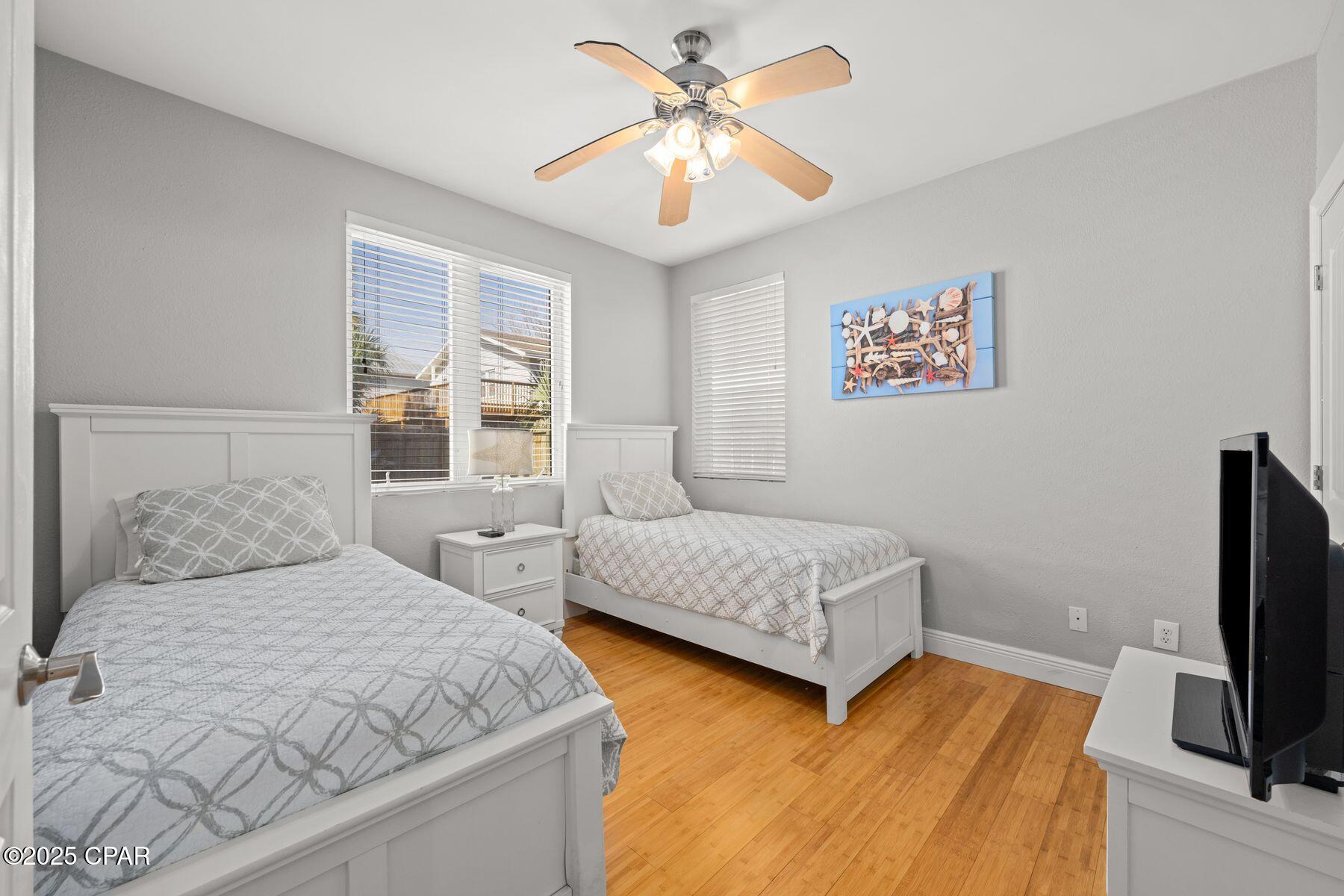 Laguna Beach Estates 2nd Add - Residential