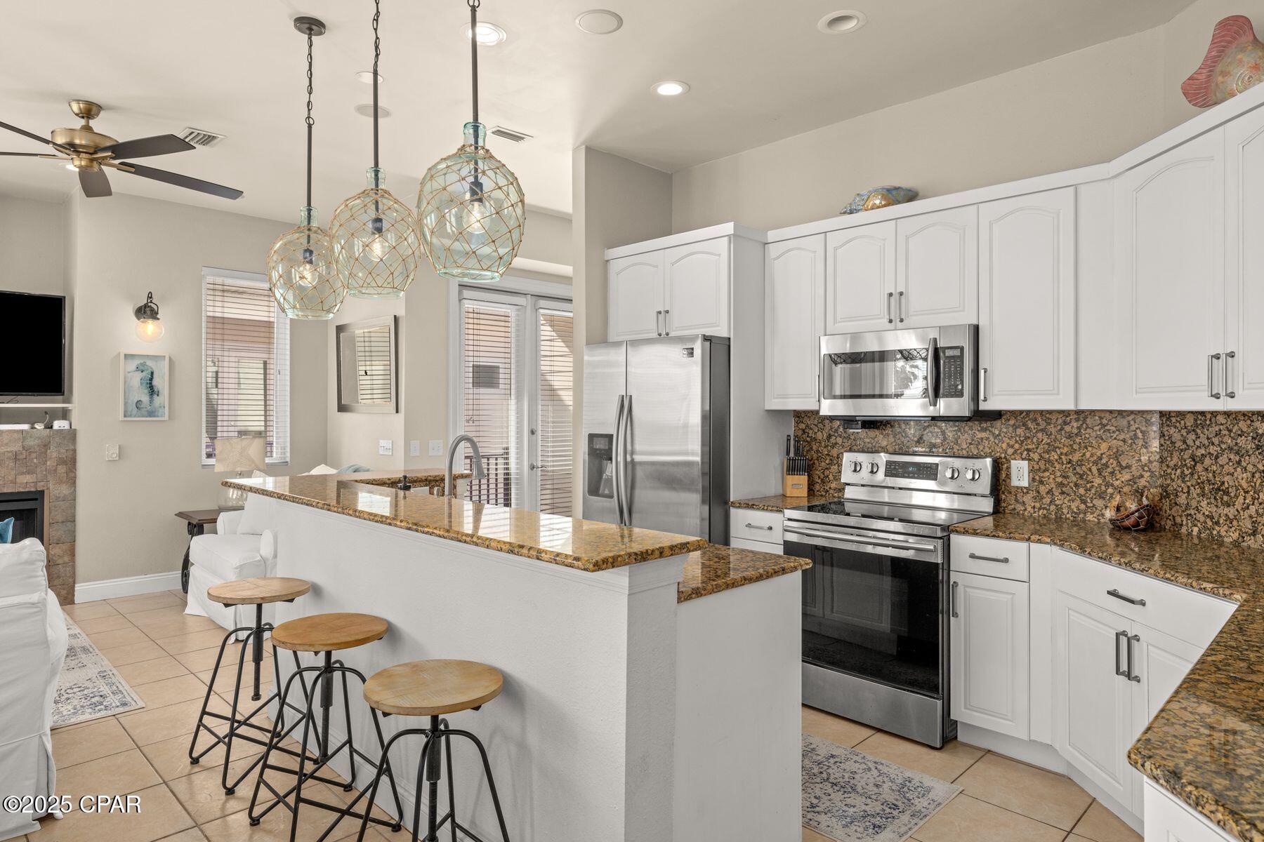 Laguna Beach Estates 2nd Add - Residential