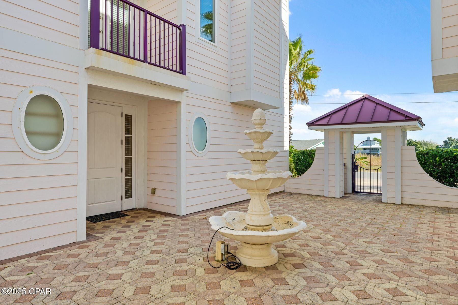 Laguna Beach Estates 2nd Add - Residential