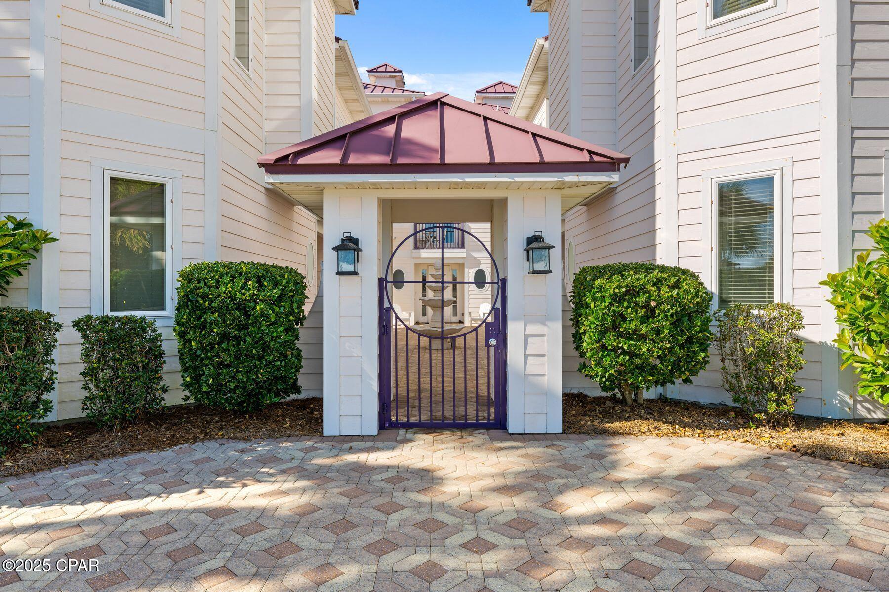 Laguna Beach Estates 2nd Add - Residential