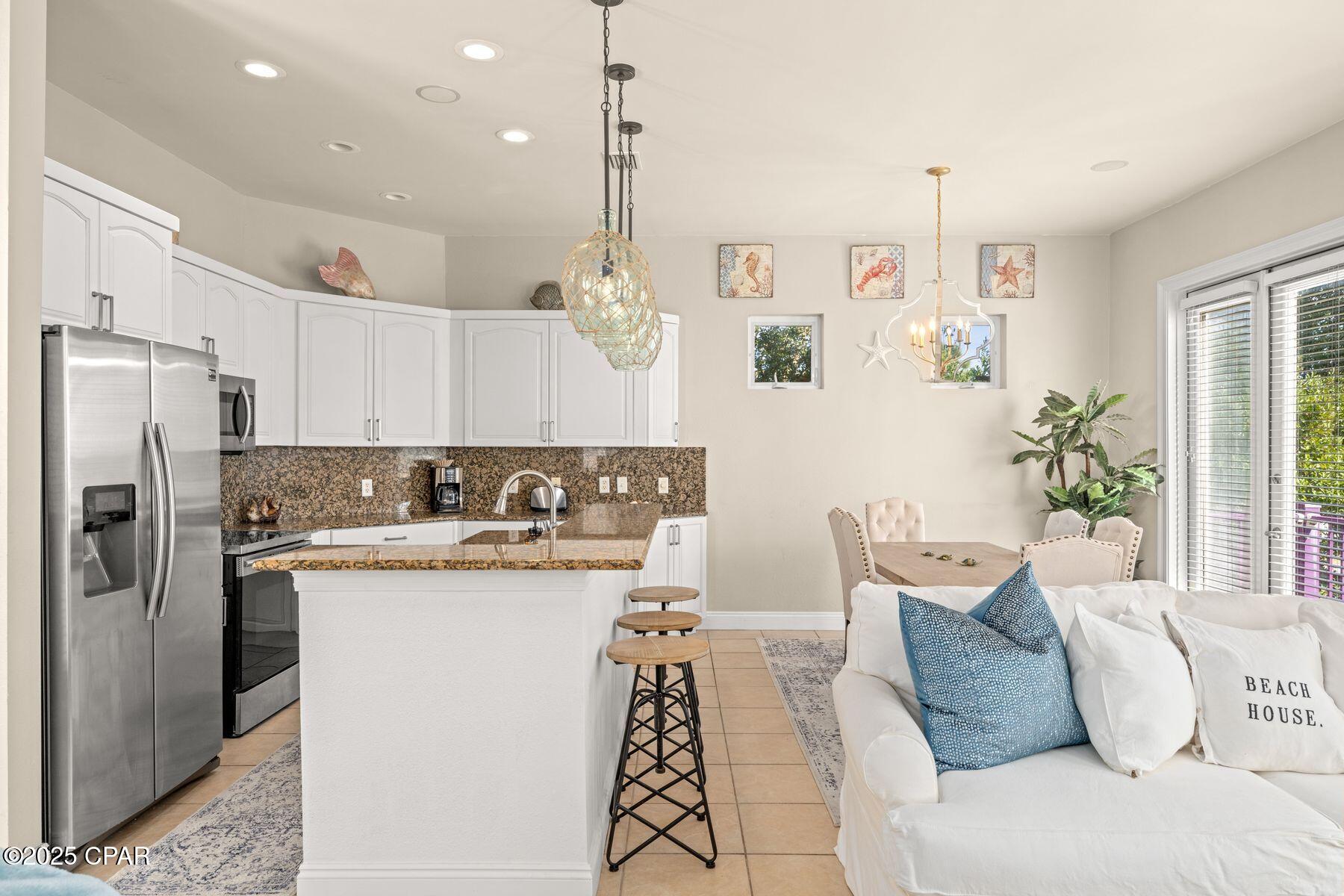 Laguna Beach Estates 2nd Add - Residential