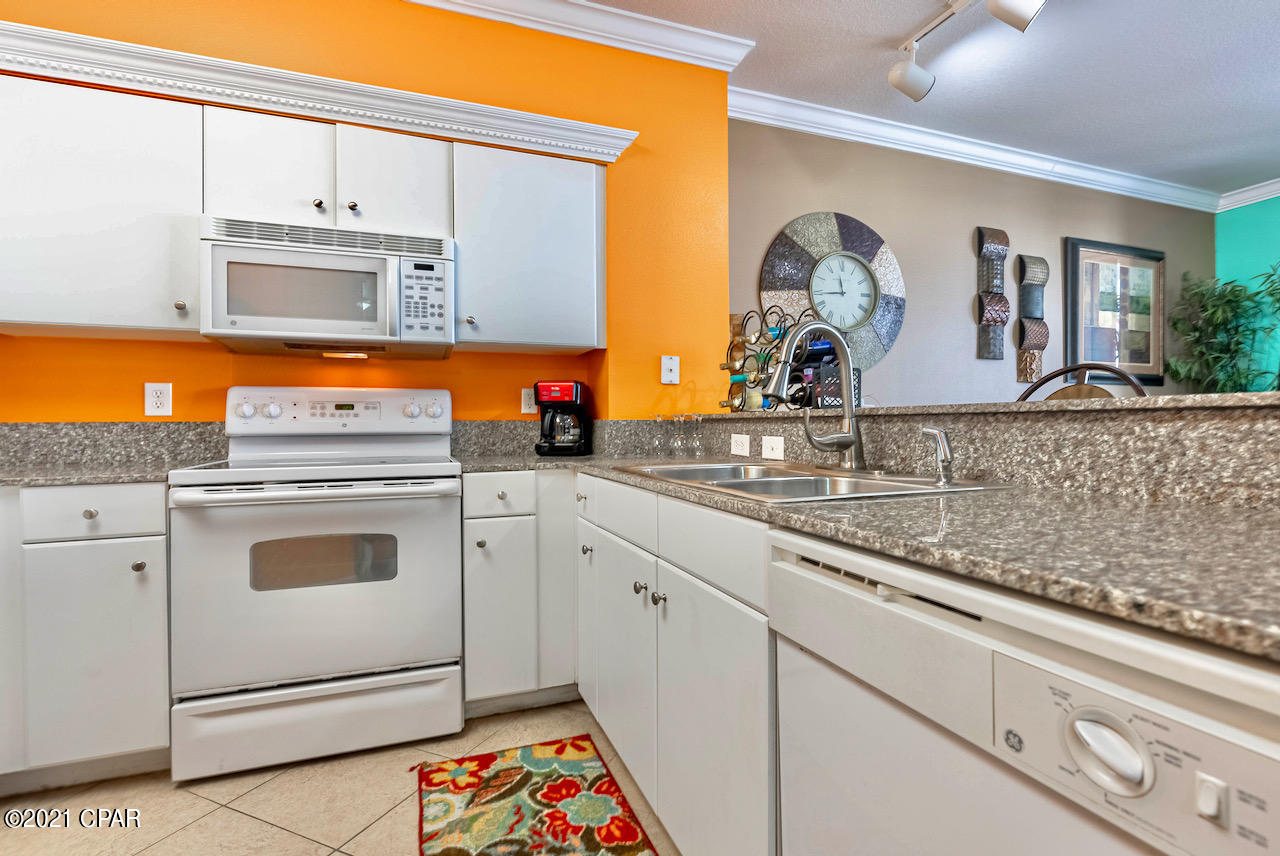 Shores Of Panama Phase II - Residential