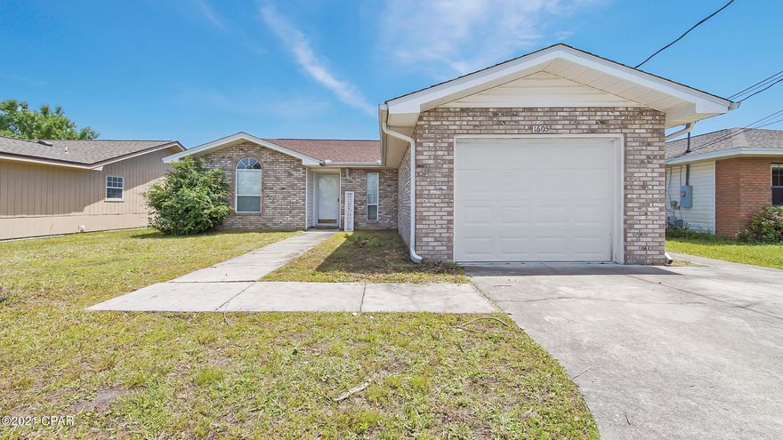 BACK ON MARKET WITH NEW PICTURES OF RENOVATIONS! This home won't last long!!! Check out this adorable 3 bedroom, 2 bath home located within minutes of shopping, schools, and restaurants. The home features cathedral ceilings in the Living room, and open, split bedroom floor-plan. 

Very Spacious bedrooms, with lots of storage space. The Master closet is 5'9' x 7'7''.

This home has been completely repainted on the interior, and new carpet throughout. It's move in ready and waiting for it's new homeowner.

New roof in 2019. Privacy fence in the backyard.

Spacious 12' x 10' Florida room off of the Living Room. 

Shed in the backyard for additional storage.