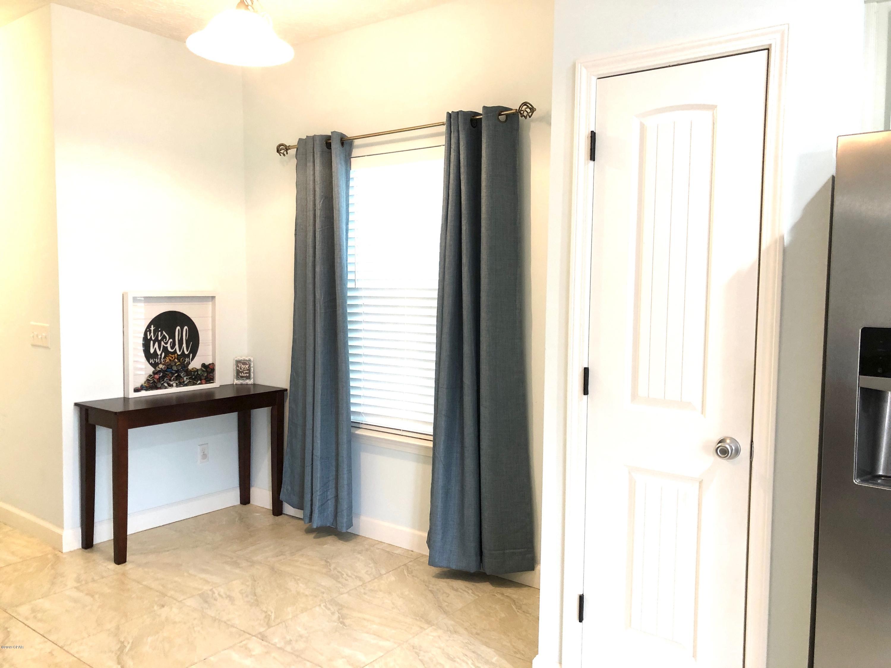 Causeway Manor - Residential