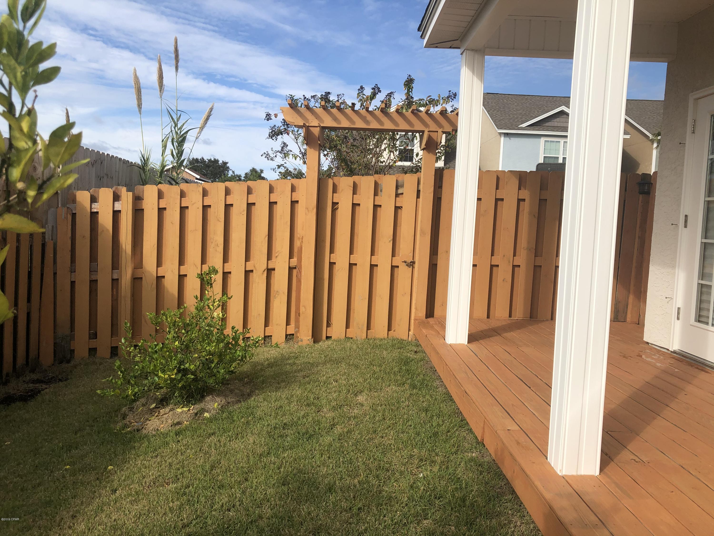 Causeway Manor - Residential