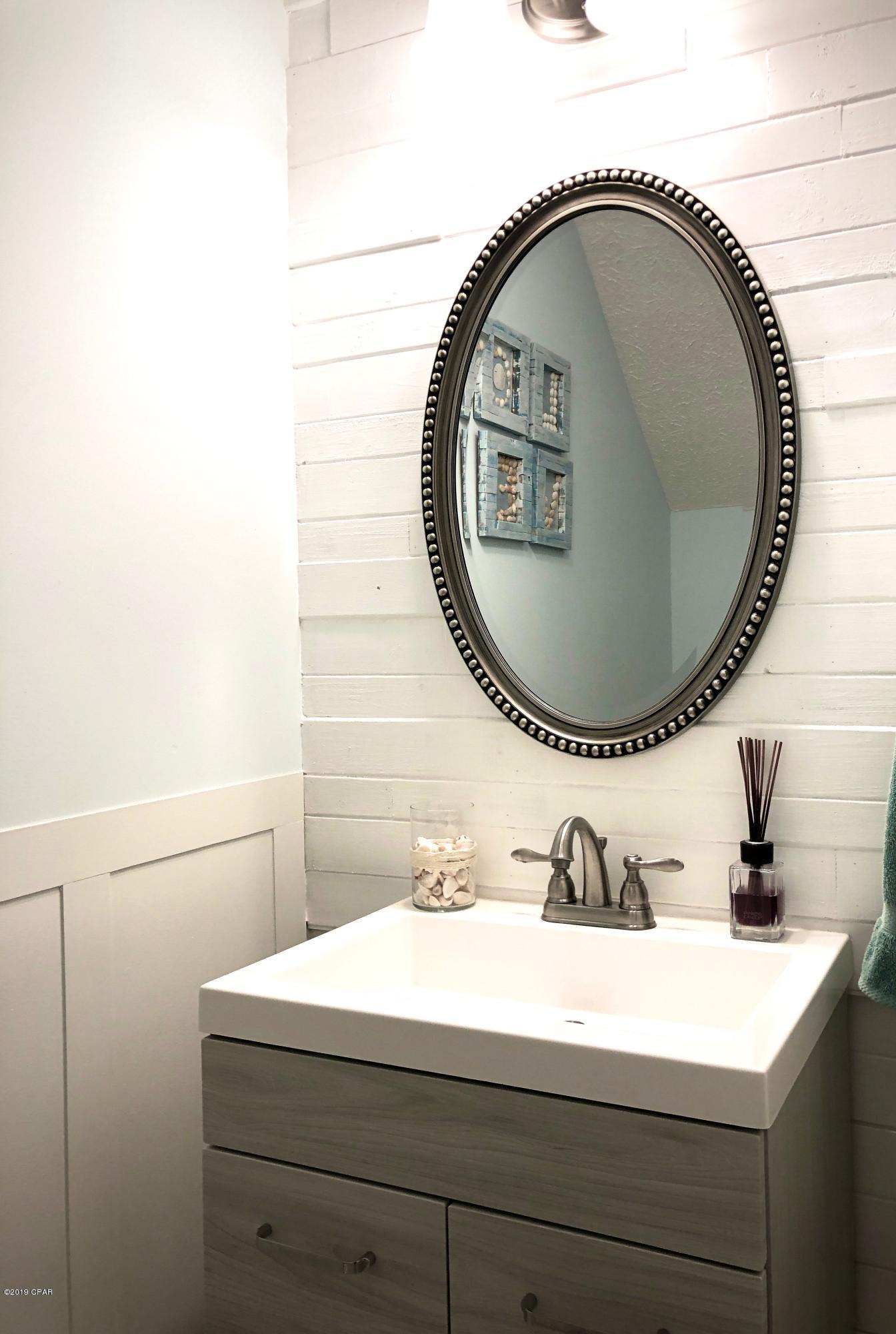 Causeway Manor - Residential