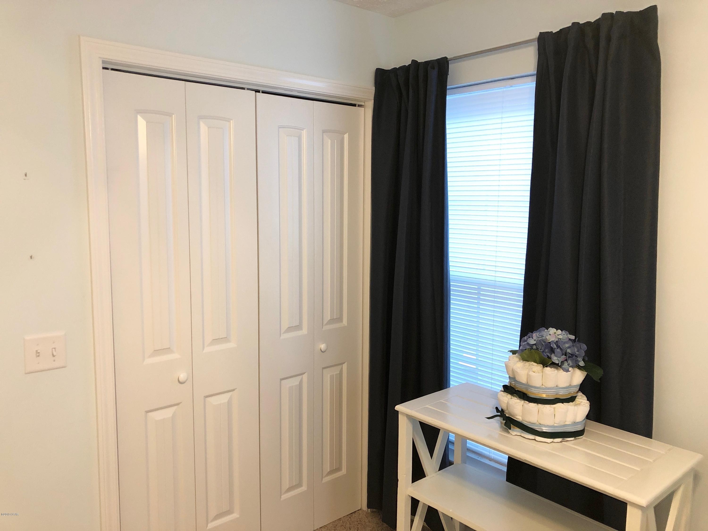 Causeway Manor - Residential