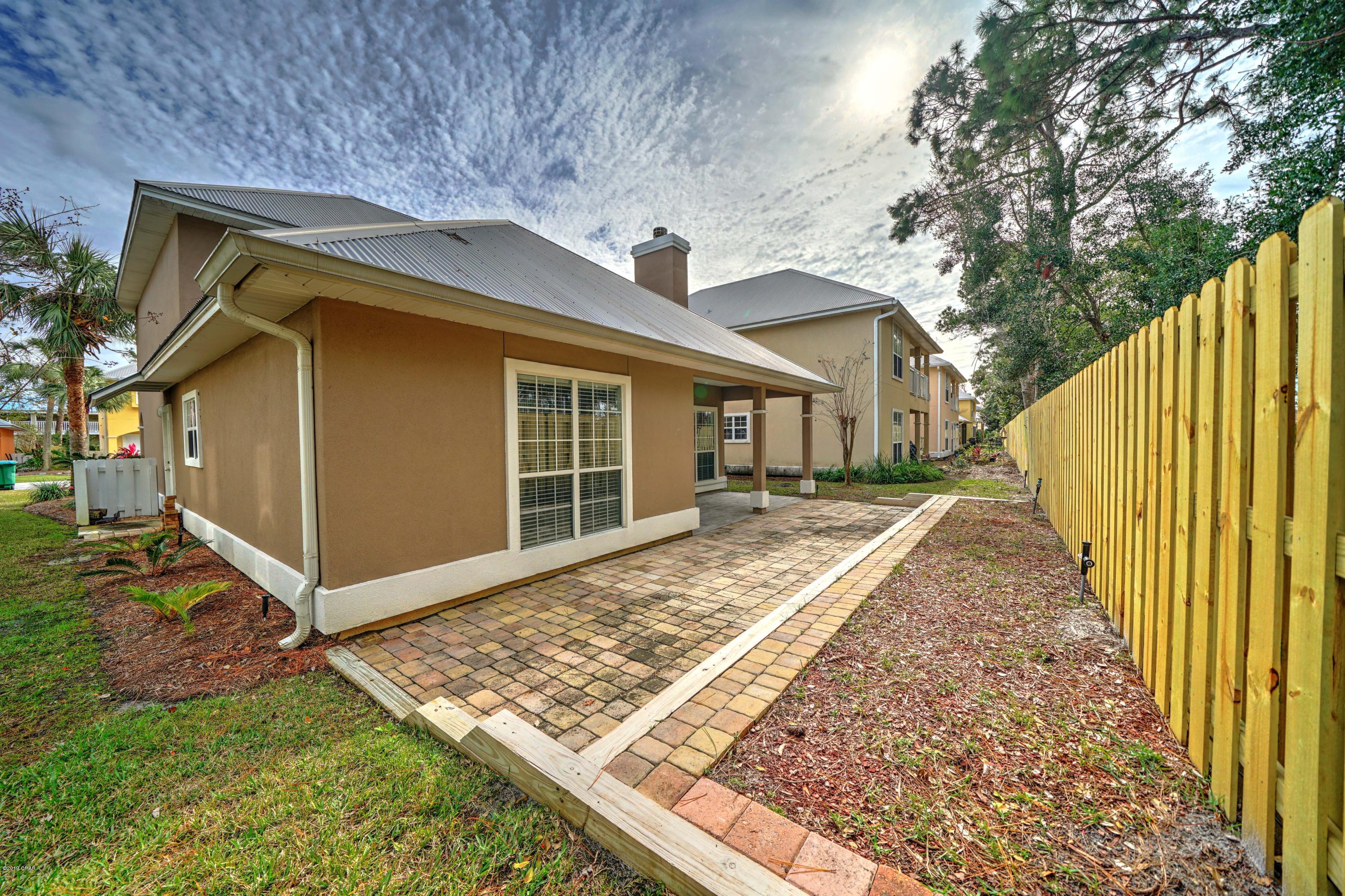 Lagoon Estates - Residential