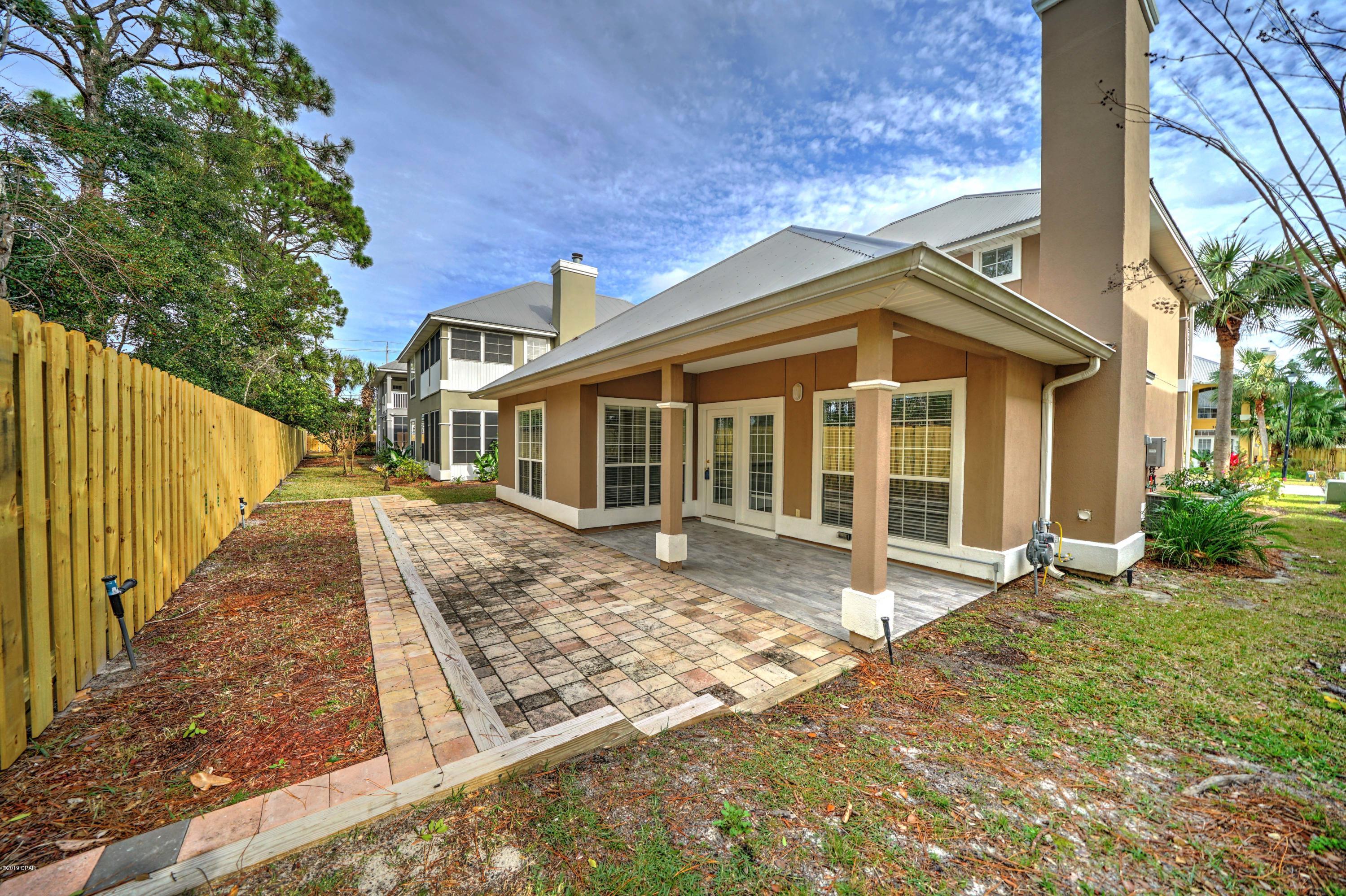 Lagoon Estates - Residential