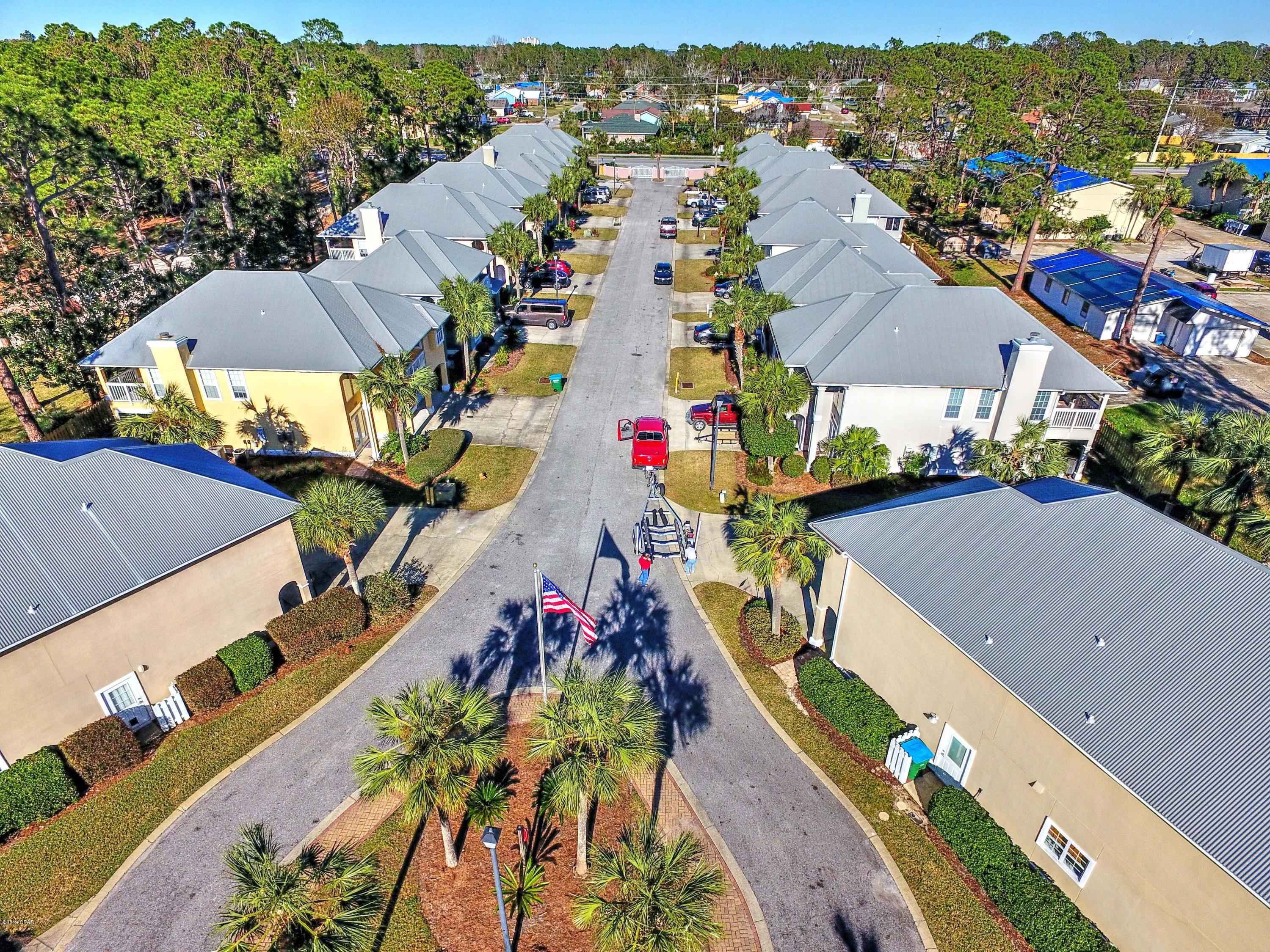 Lagoon Estates - Residential