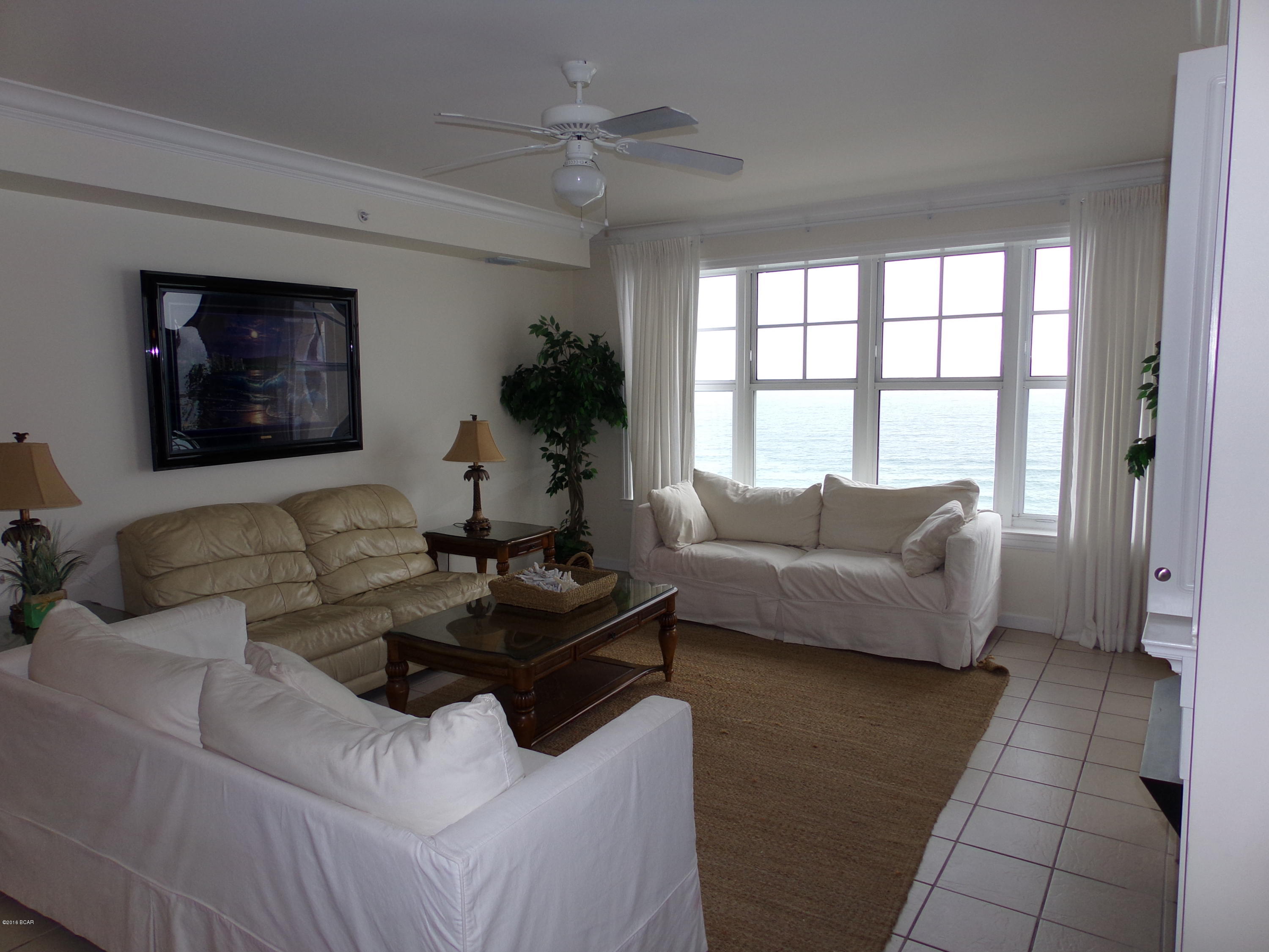 En Soleil Condo - Residential