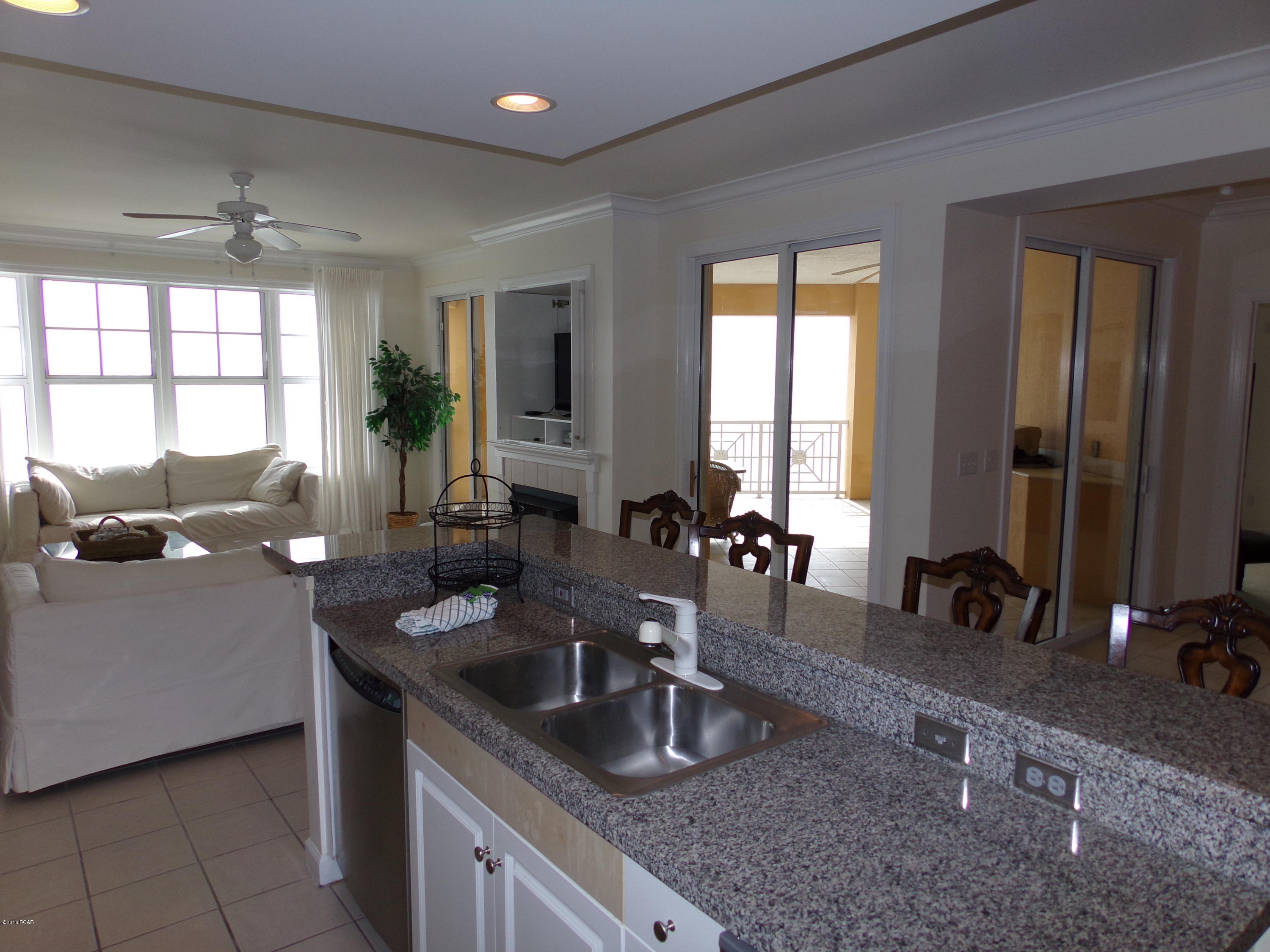 En Soleil Condo - Residential