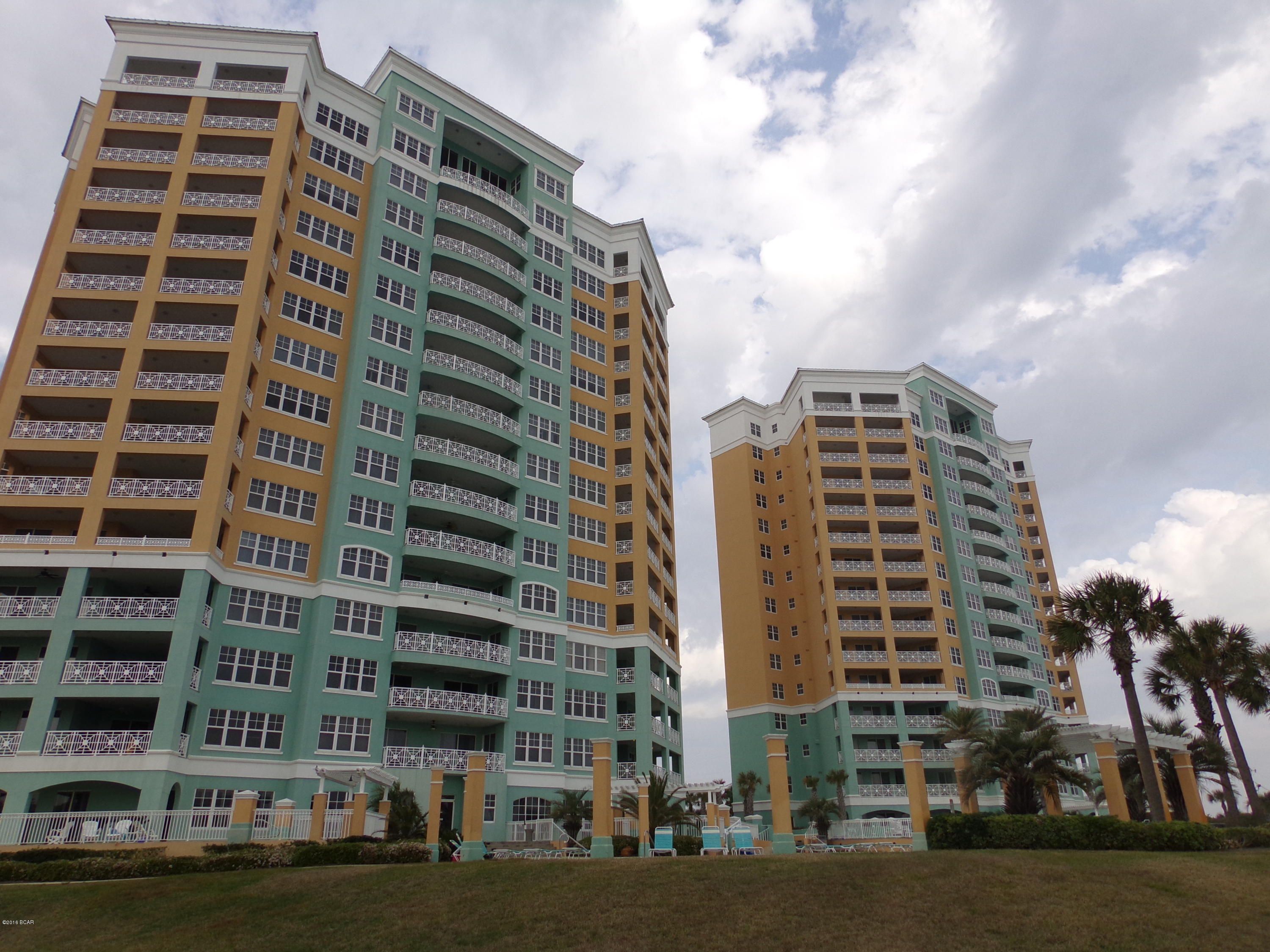 En Soleil Condo - Residential