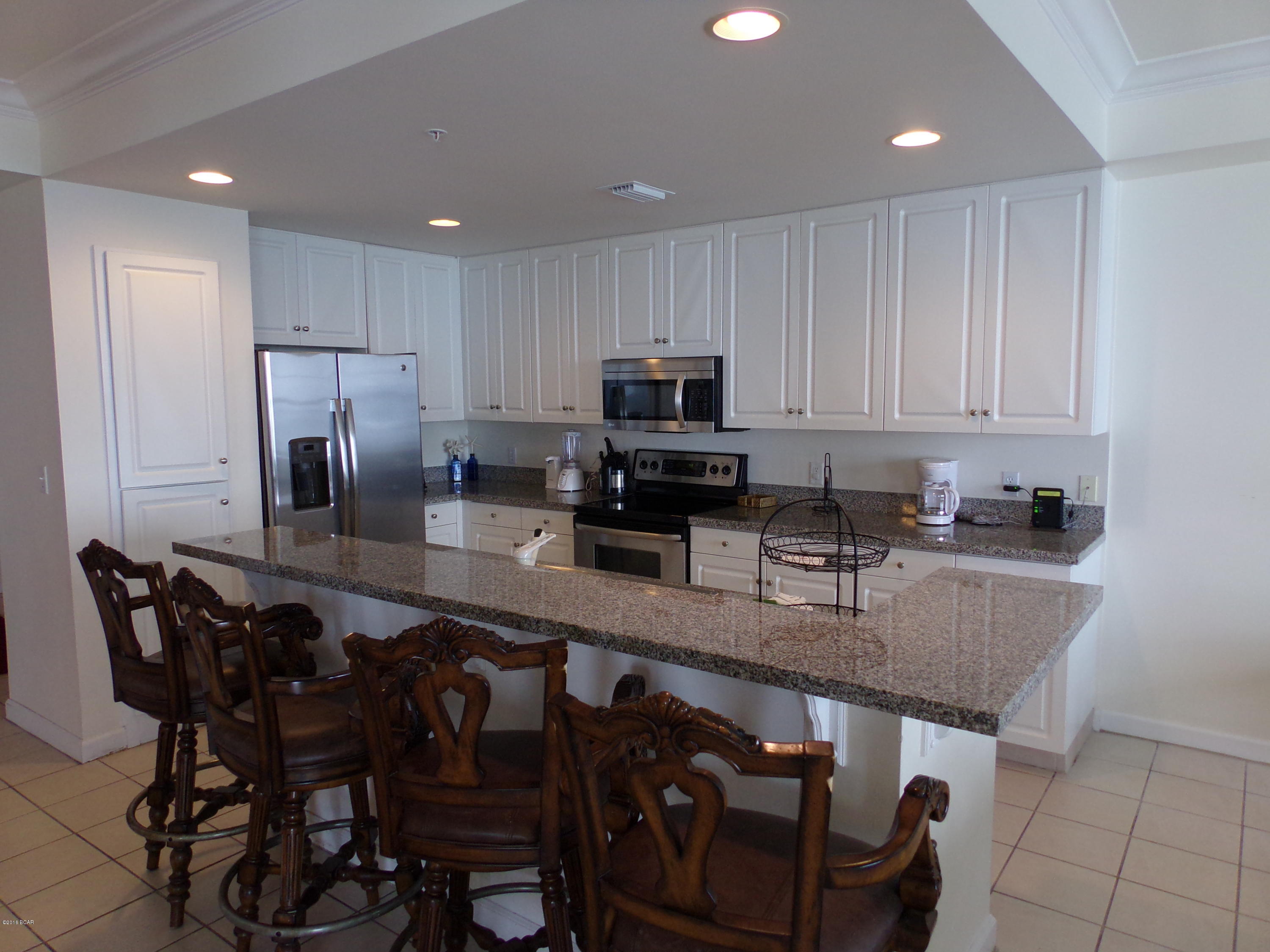 En Soleil Condo - Residential