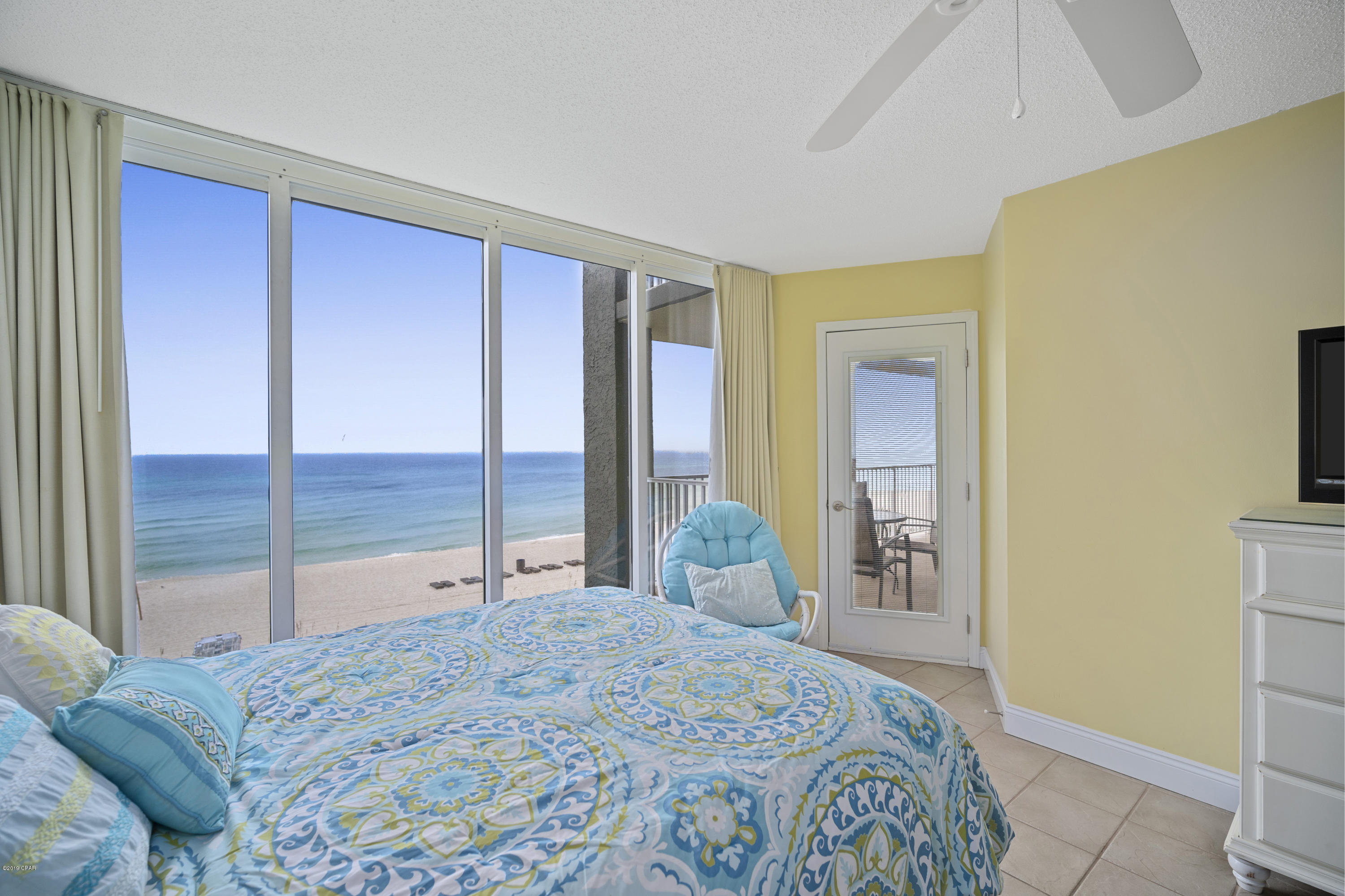 Long Beach Towers I - Residential