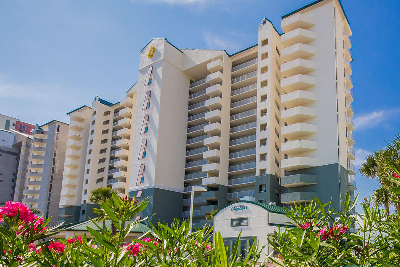 Long Beach Towers I - Residential