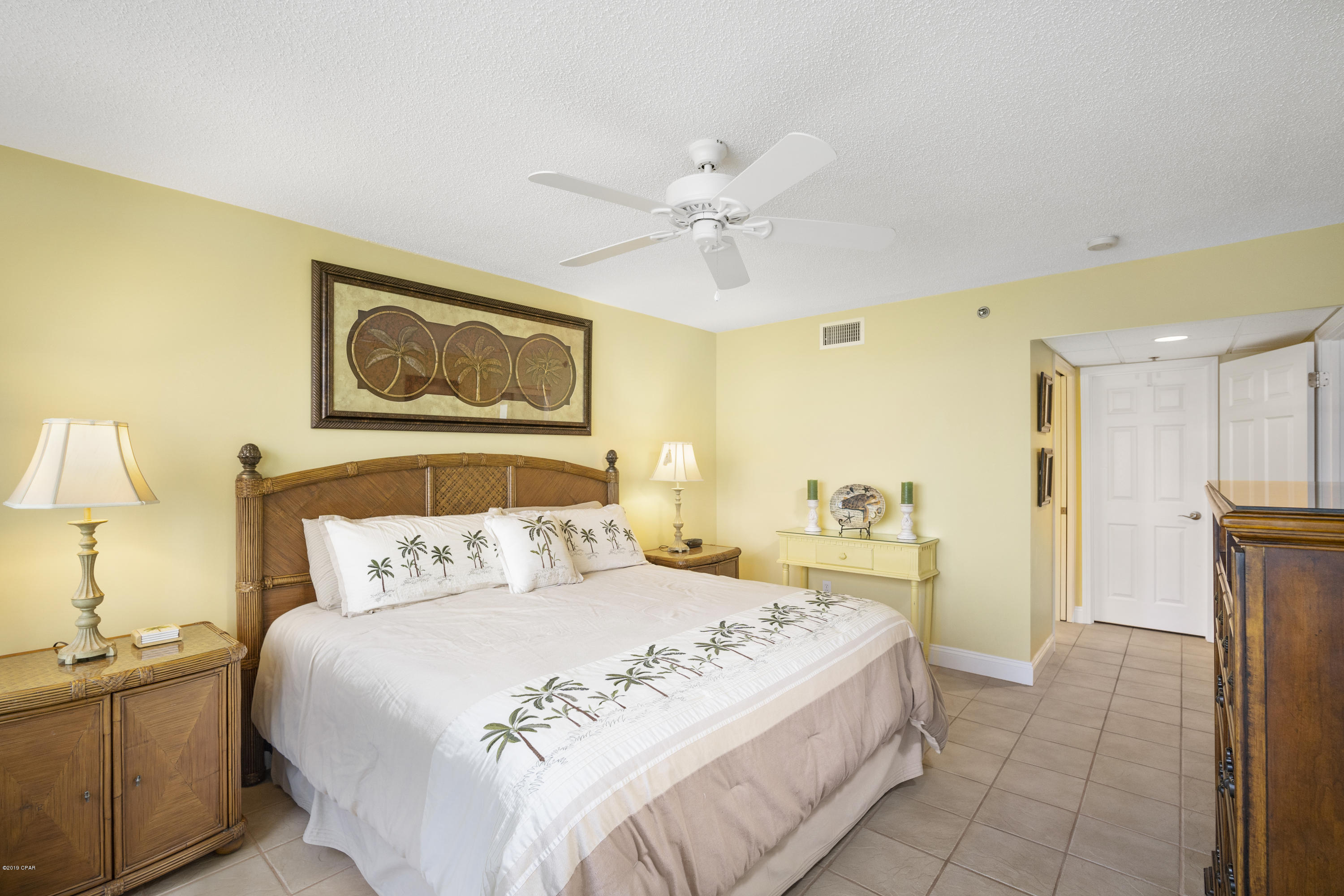 Long Beach Towers I - Residential