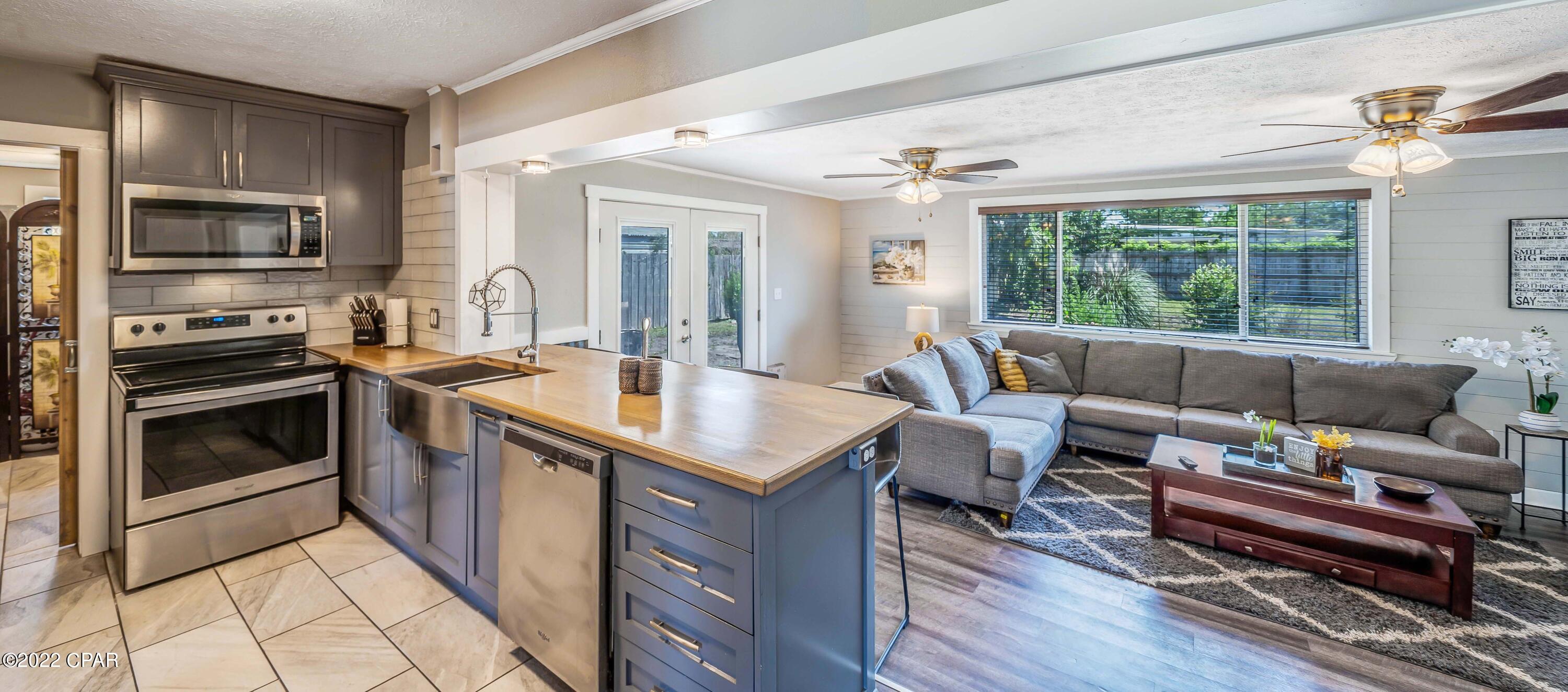 Hentz 1st Add Unit A - Residential