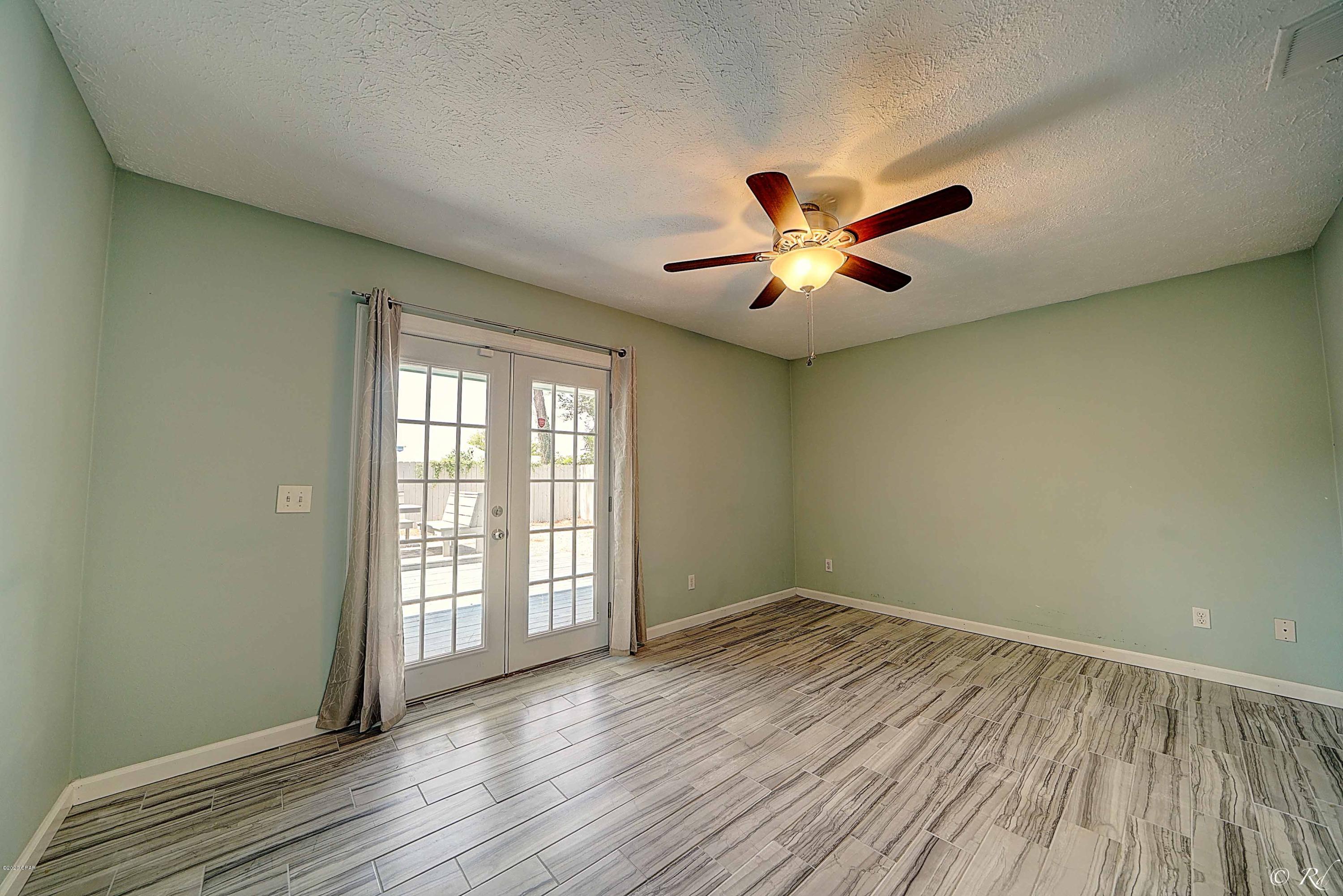 Holiday Beach Unit 15 - Residential