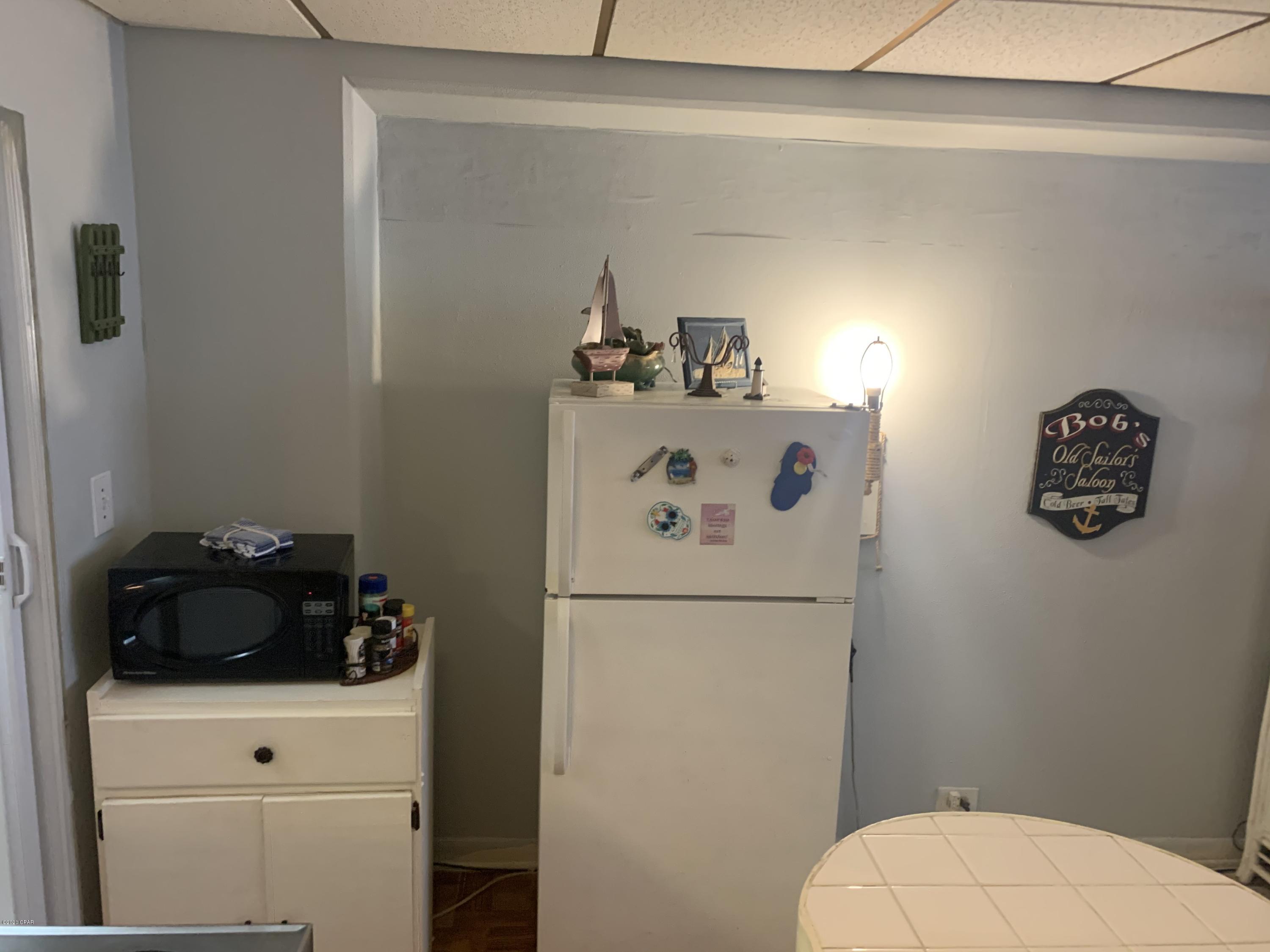 Fontainebleau Terrace - Residential