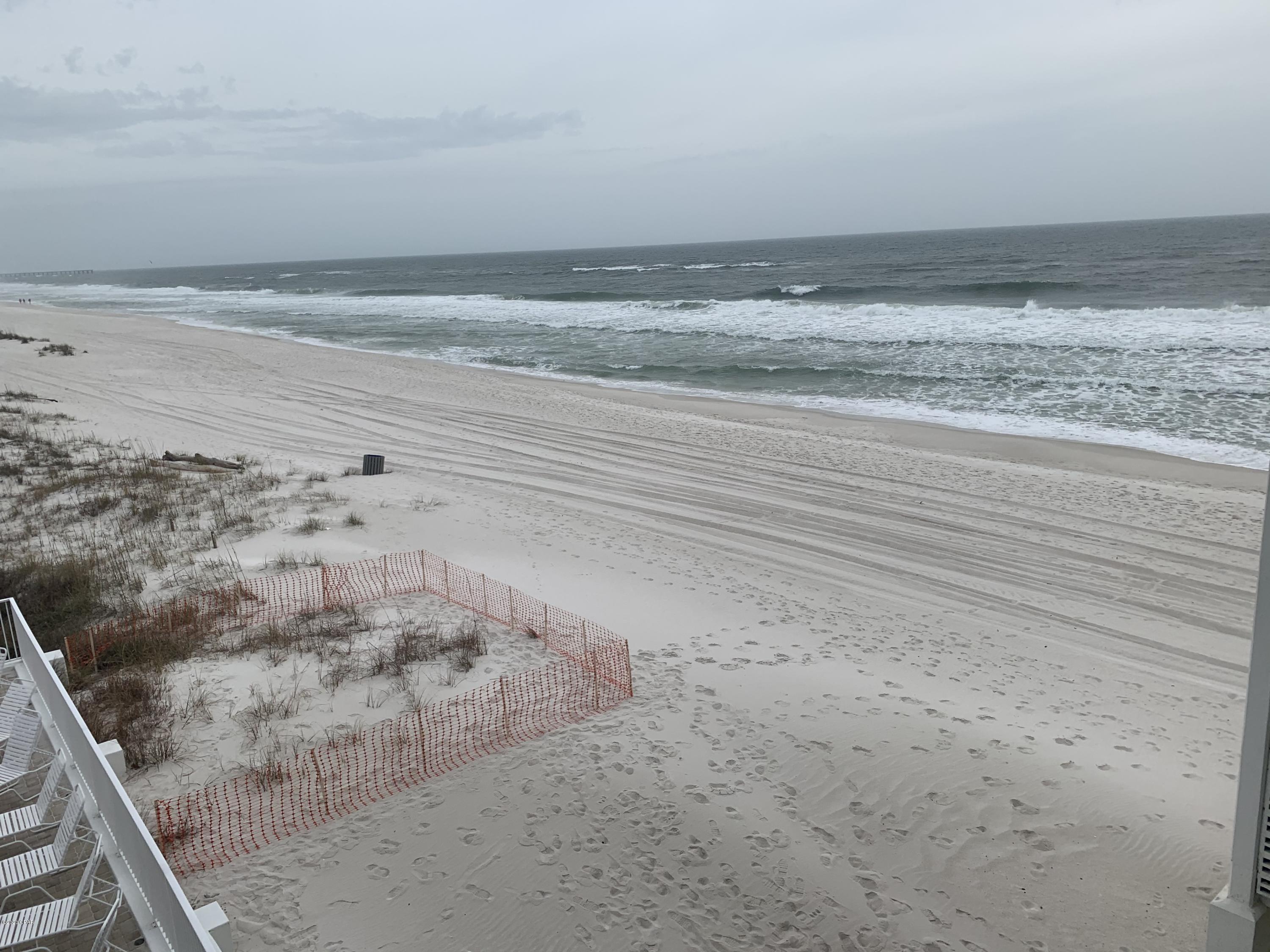 Fontainebleau Terrace - Residential