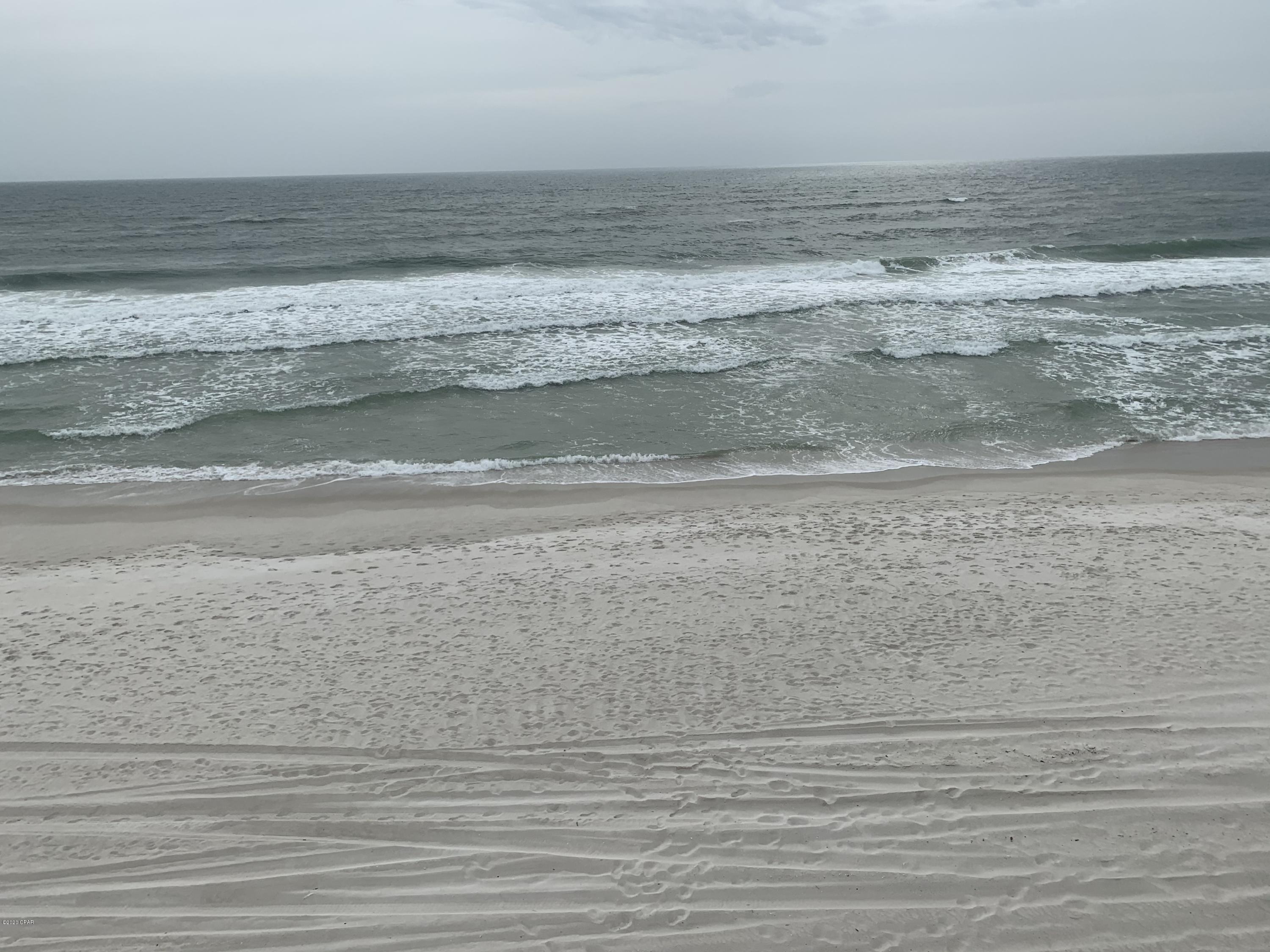 Fontainebleau Terrace - Residential