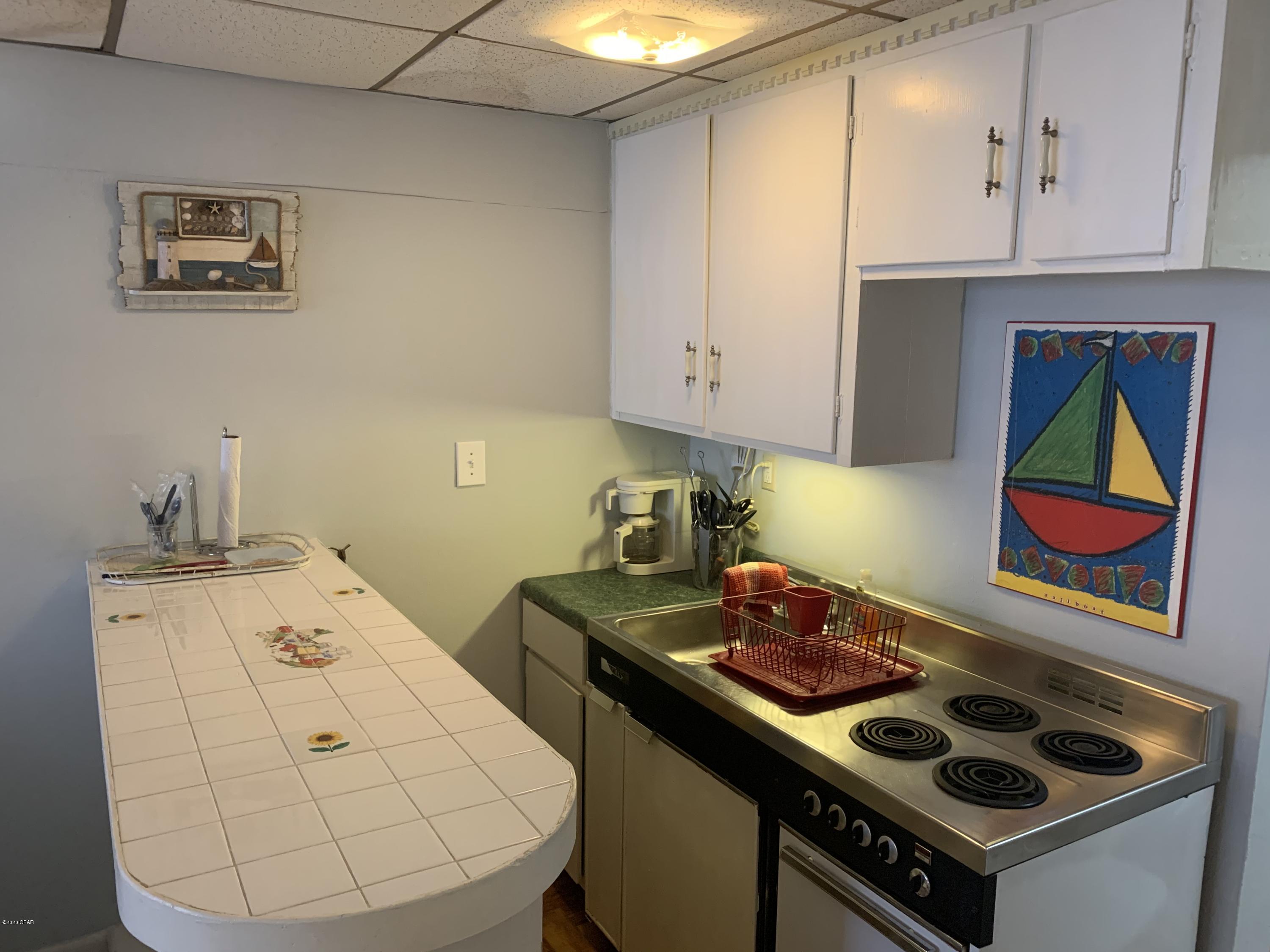 Fontainebleau Terrace - Residential