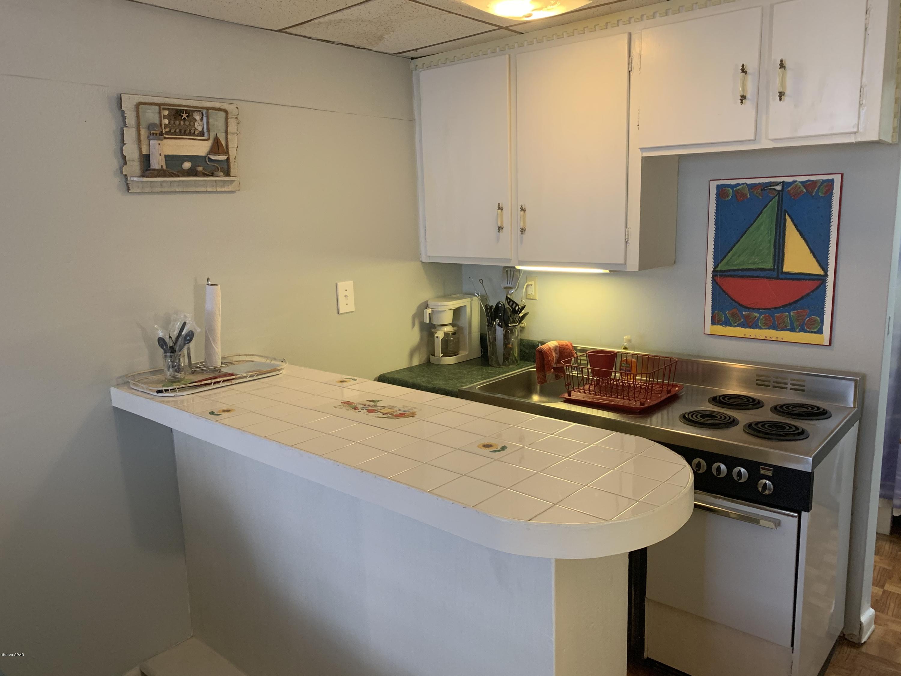 Fontainebleau Terrace - Residential