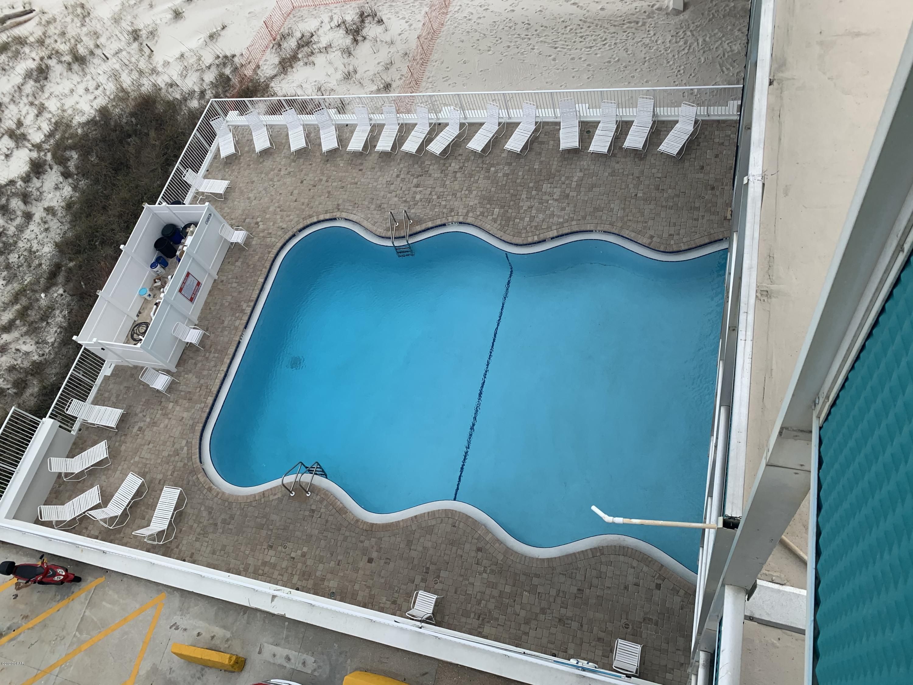 Fontainebleau Terrace - Residential