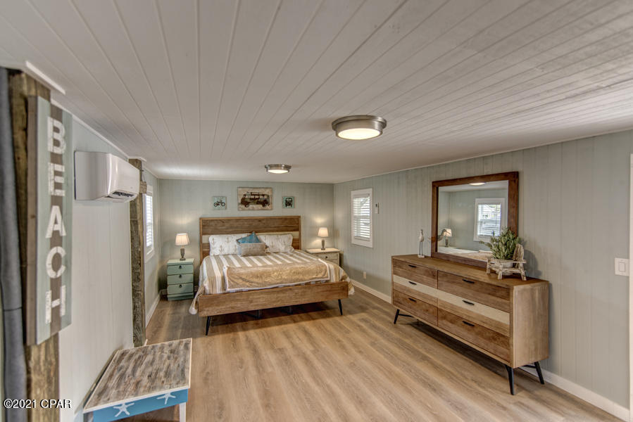 Laguna Beach 7th Add - Residential