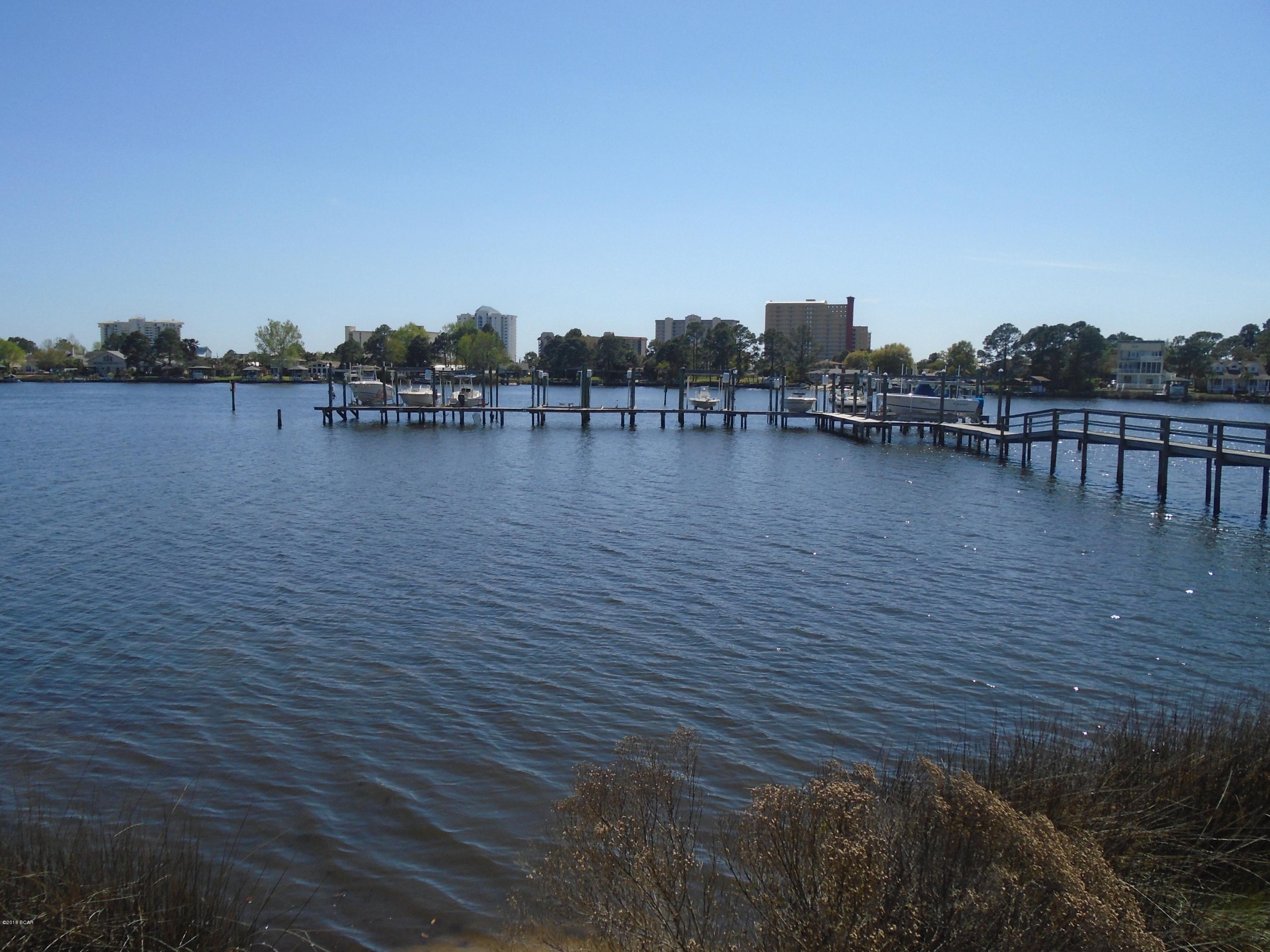 Lagoon Estates - Residential