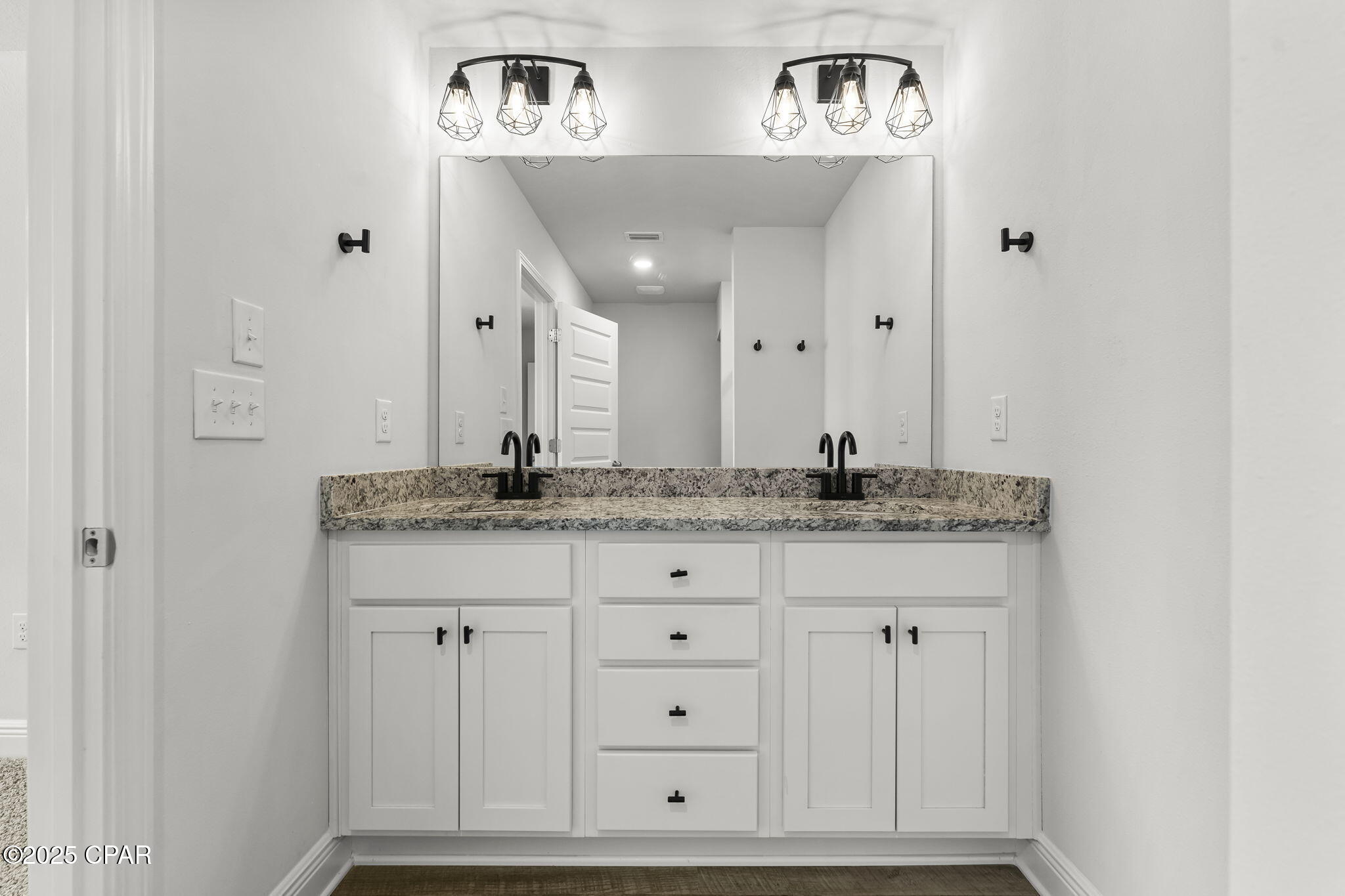 Landins Landing - Residential Lease