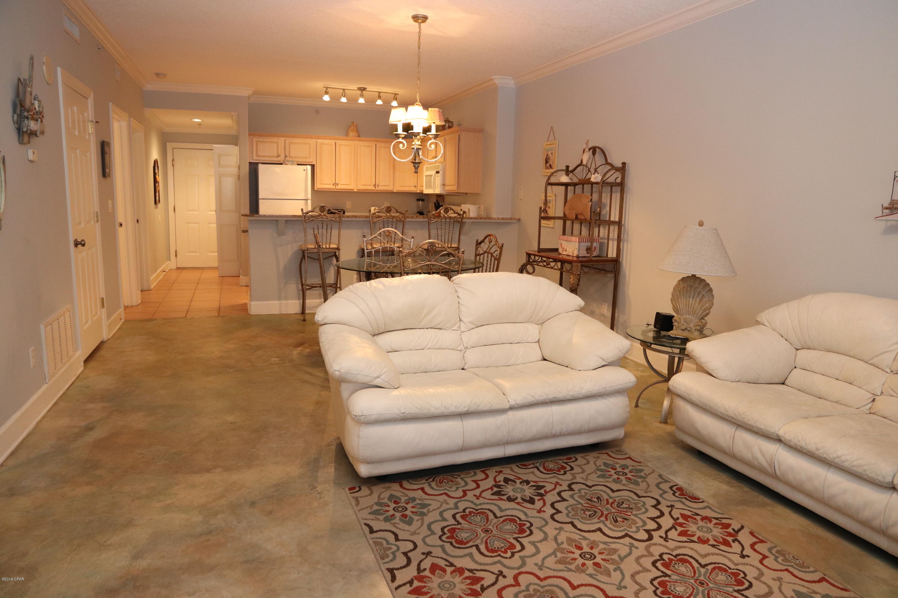 Twin Palms Resort - Residential