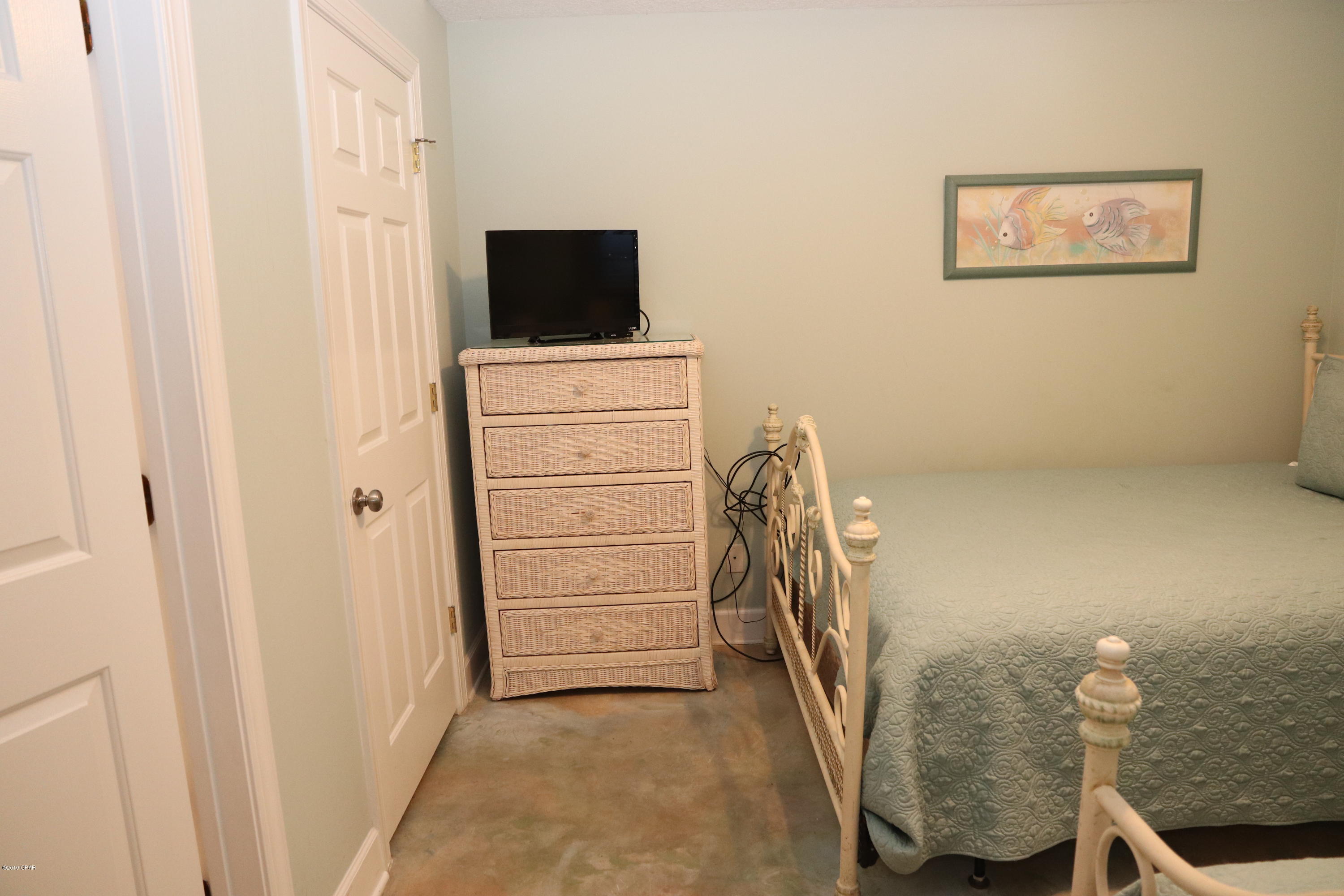 Twin Palms Resort - Residential