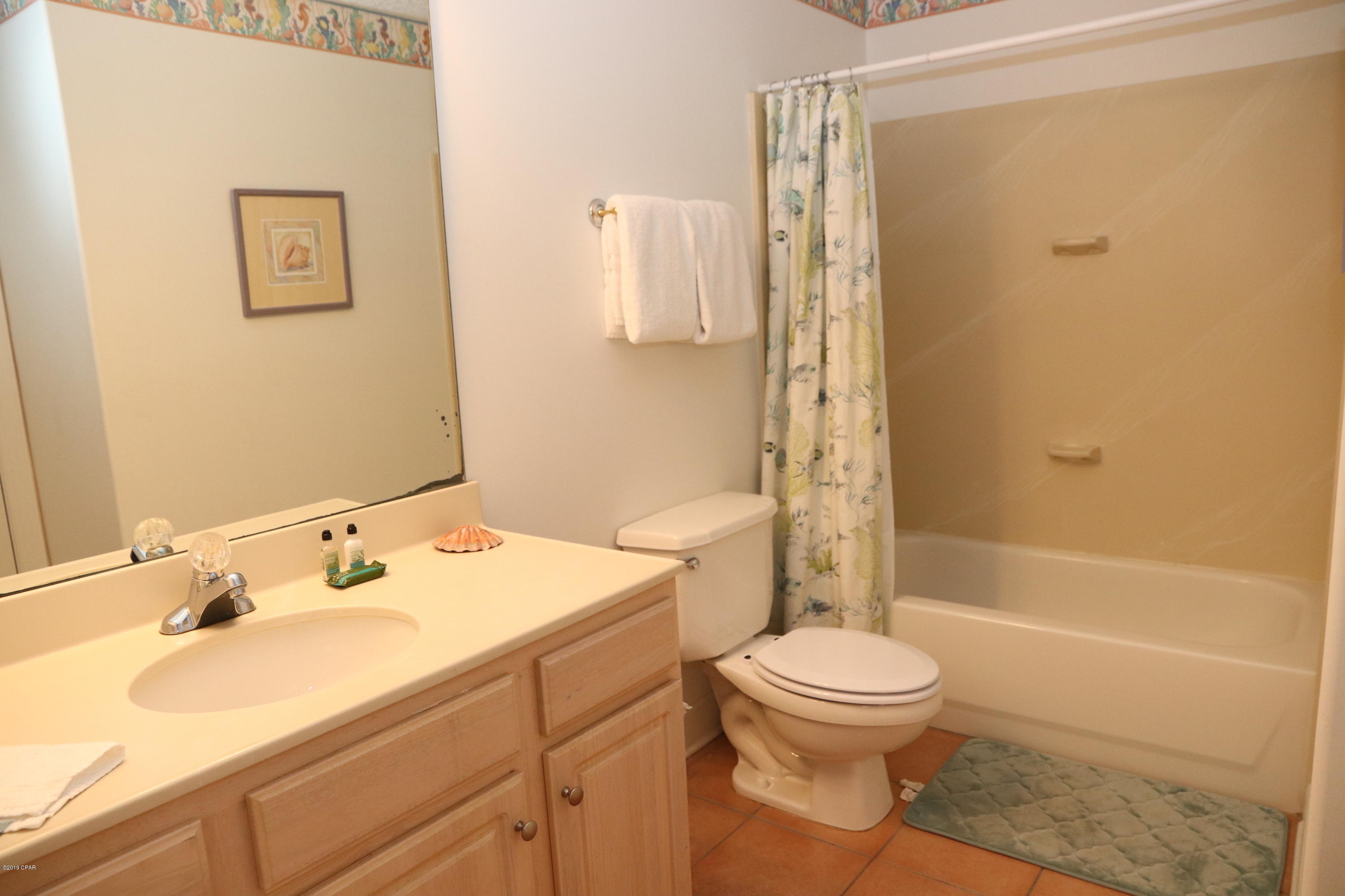 Twin Palms Resort - Residential