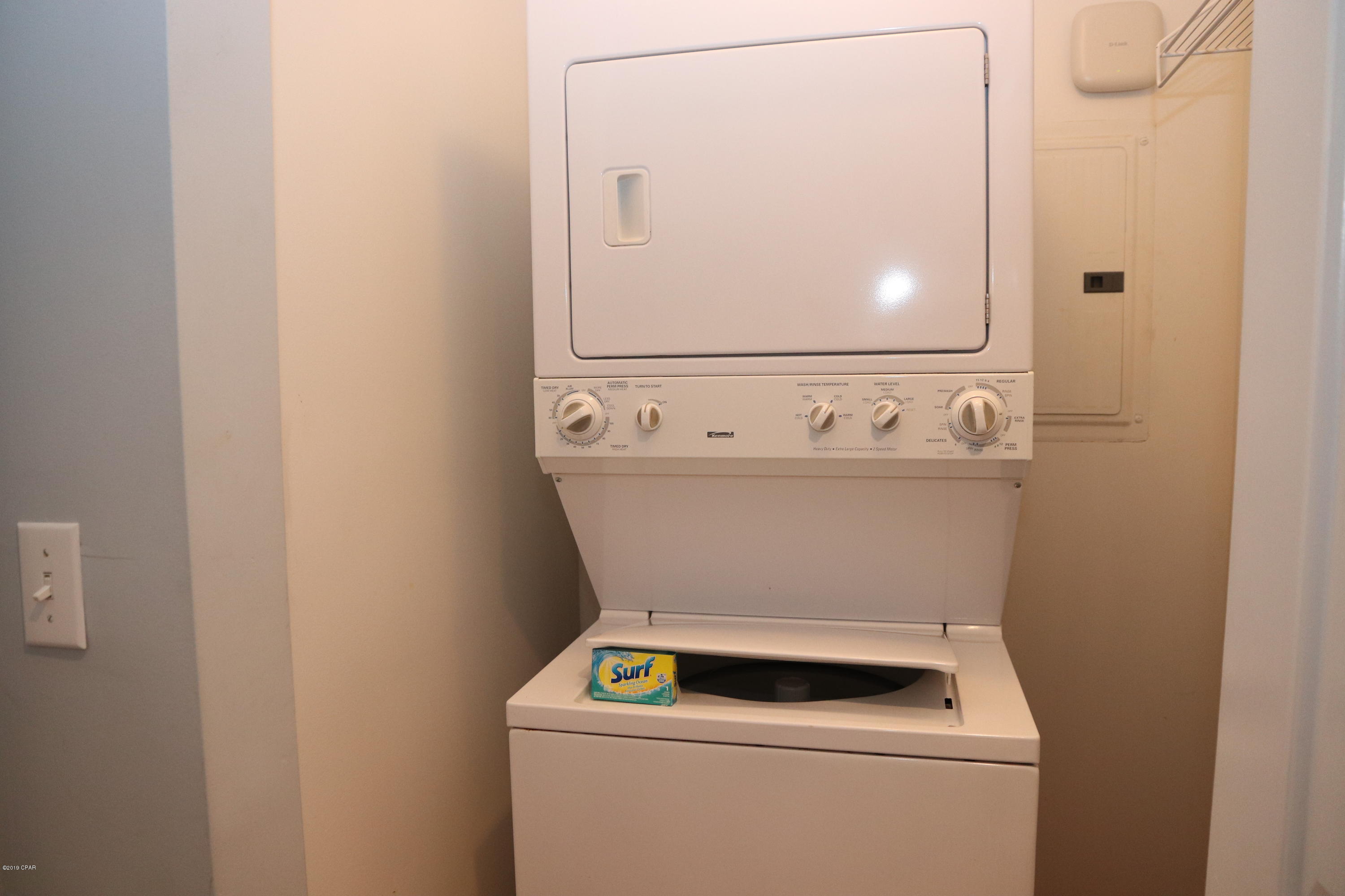 Twin Palms Resort - Residential