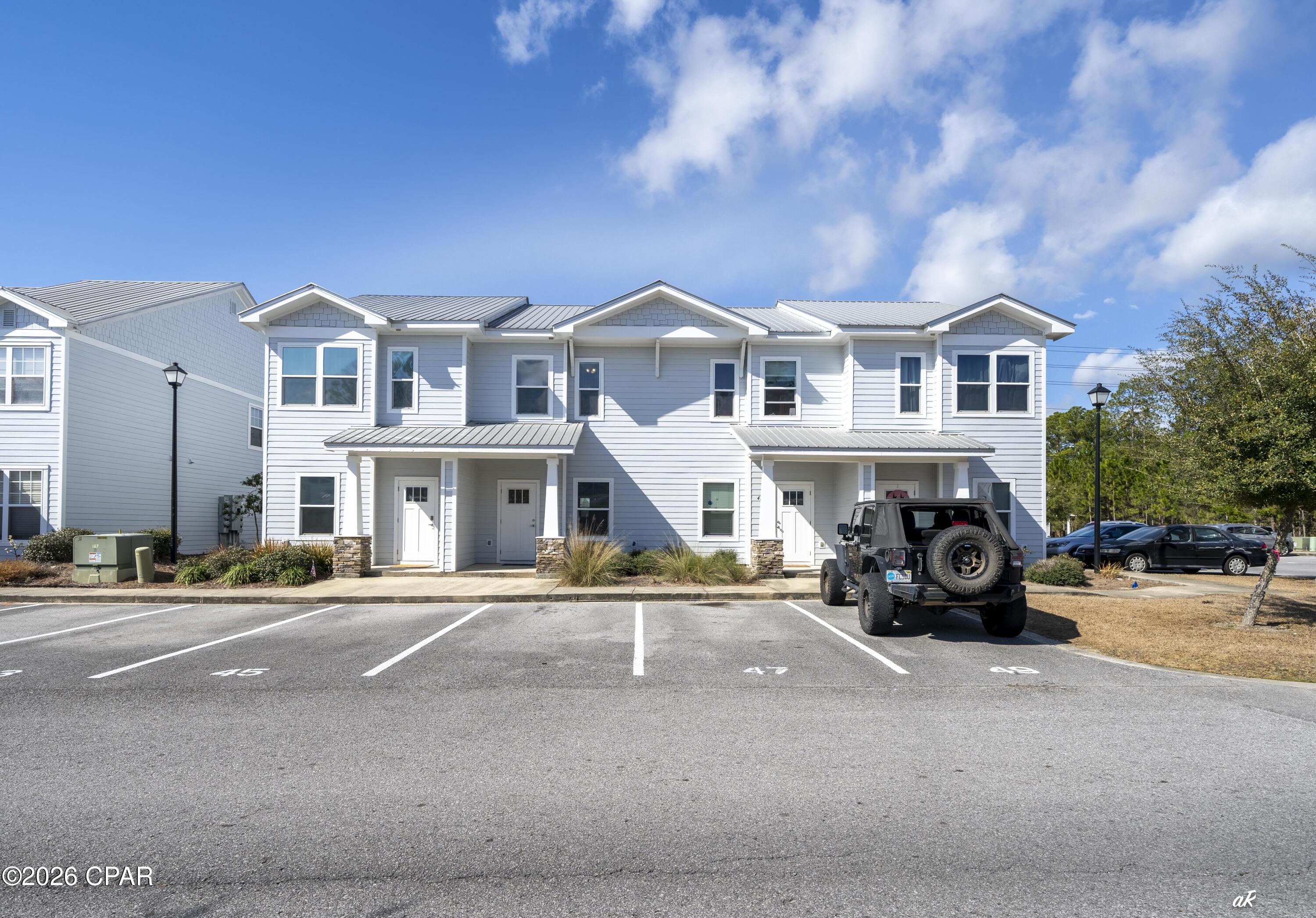 [No Recorded Subdiv] - Residential