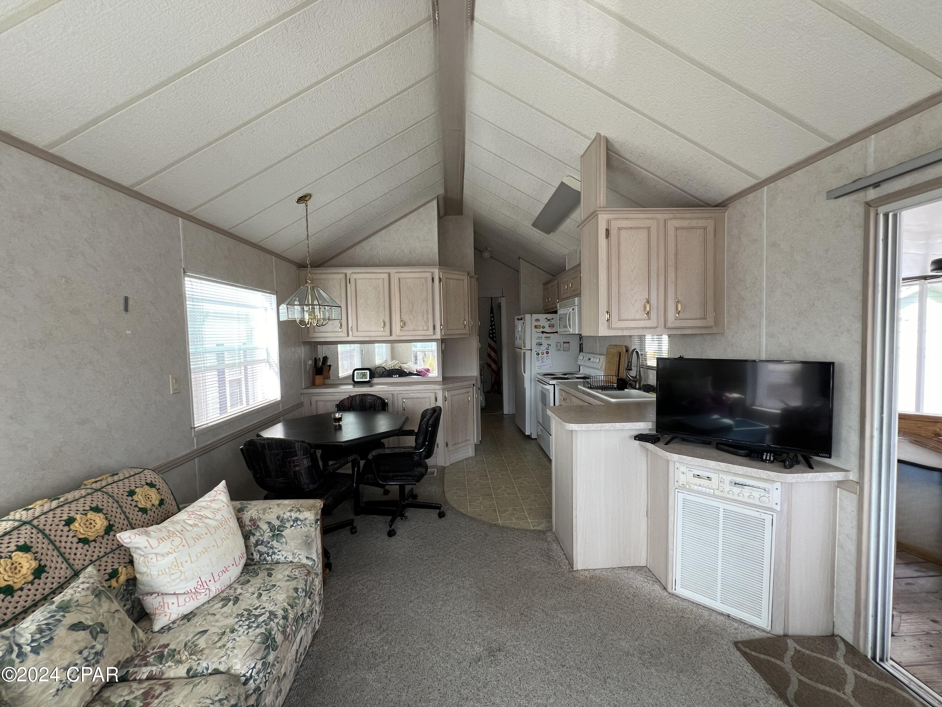 Emerald Pointe Resort - Residential