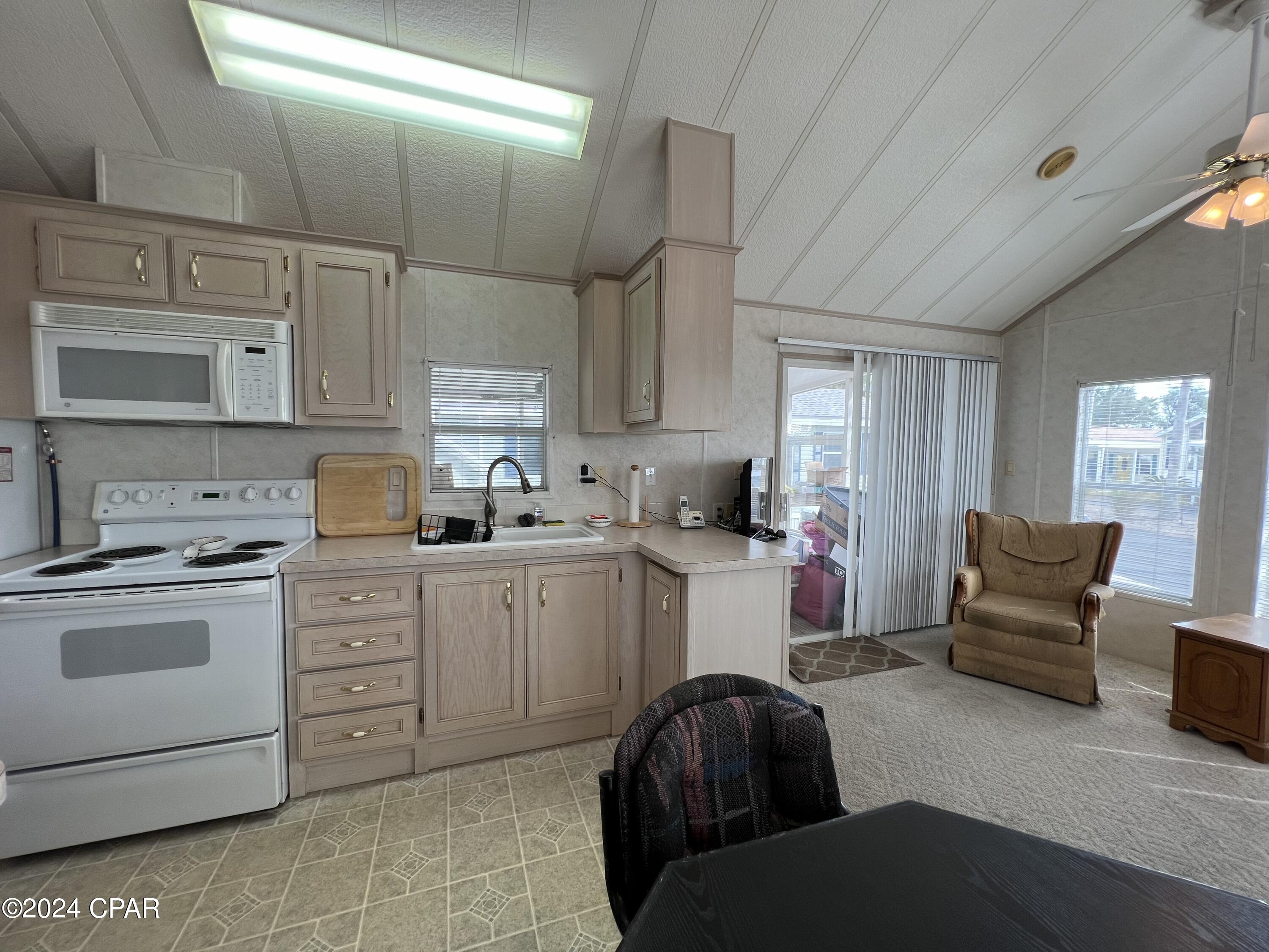 Emerald Pointe Resort - Residential