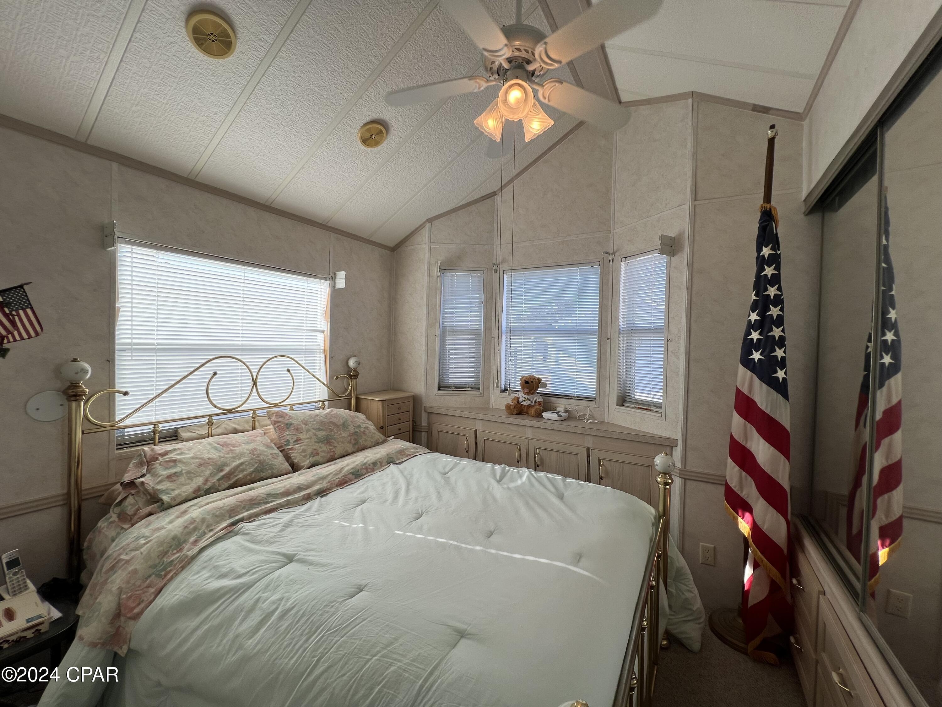 Emerald Pointe Resort - Residential