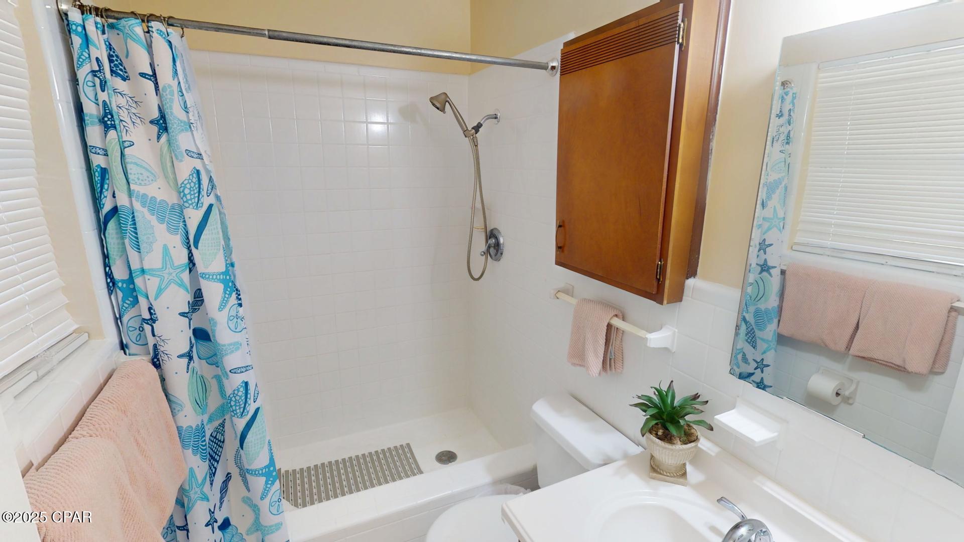 Shoreline Properties#1 - Residential