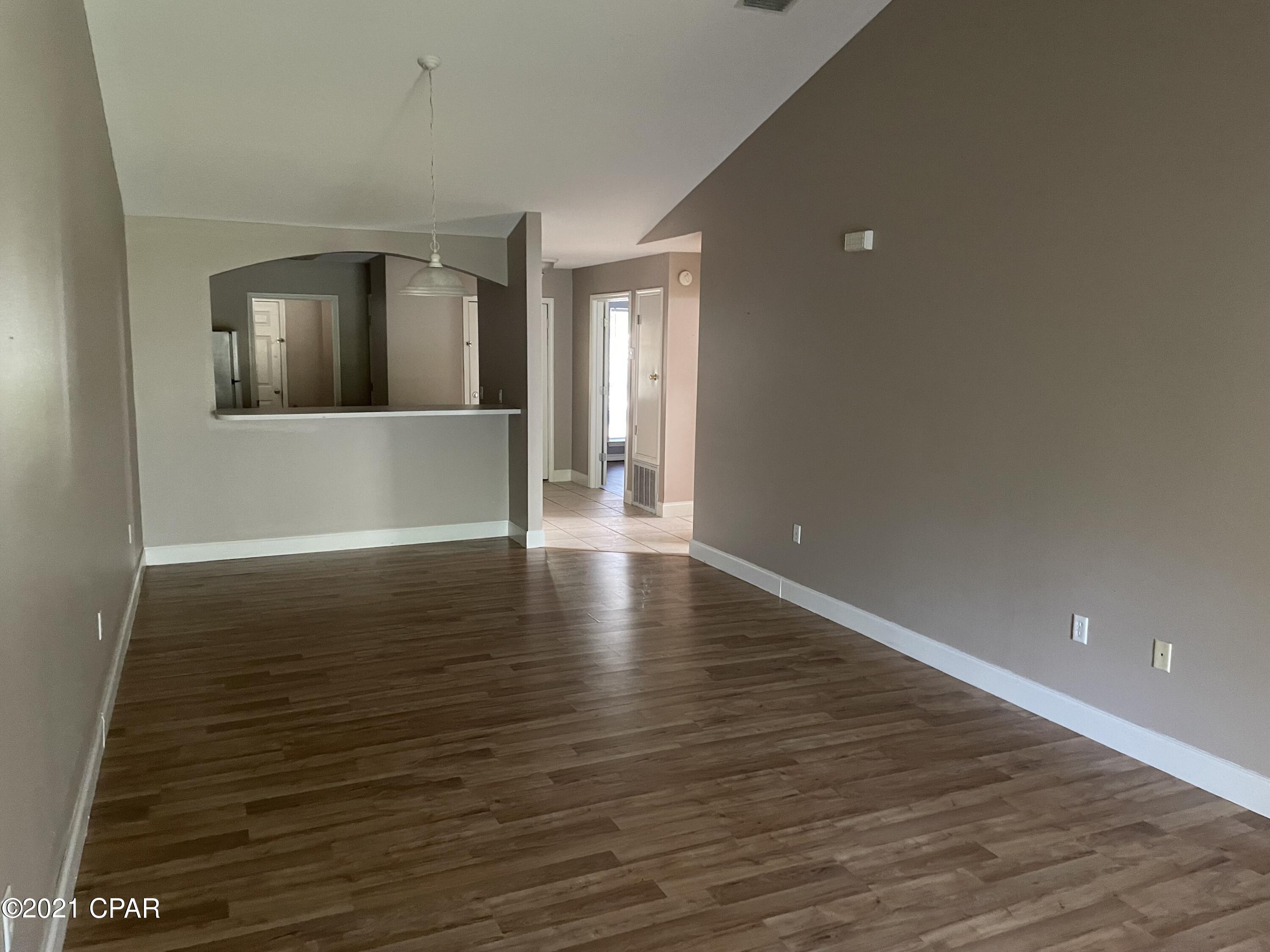 [No Recorded Subdiv] - Residential Lease